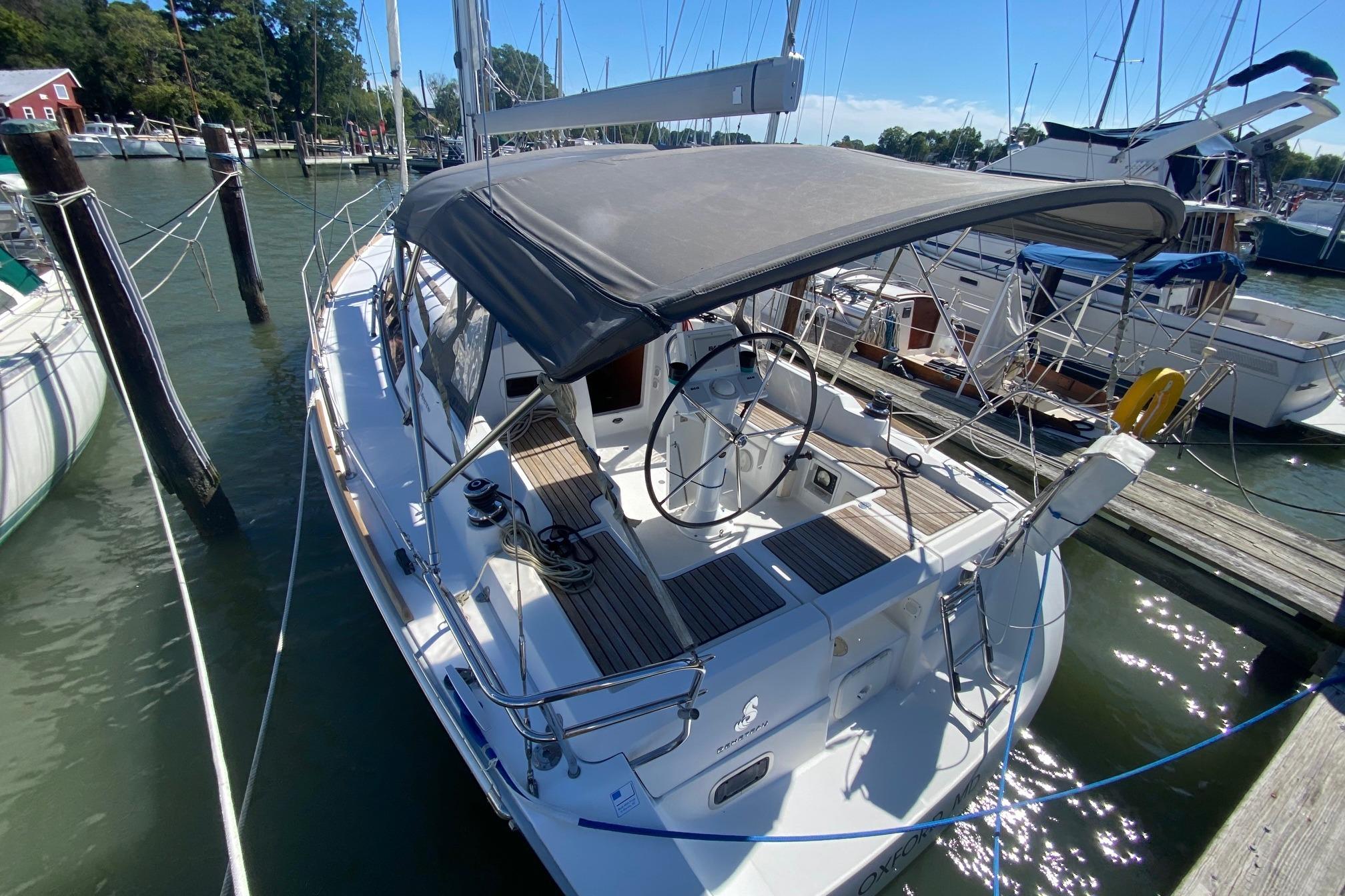 Yacht Photos Pics