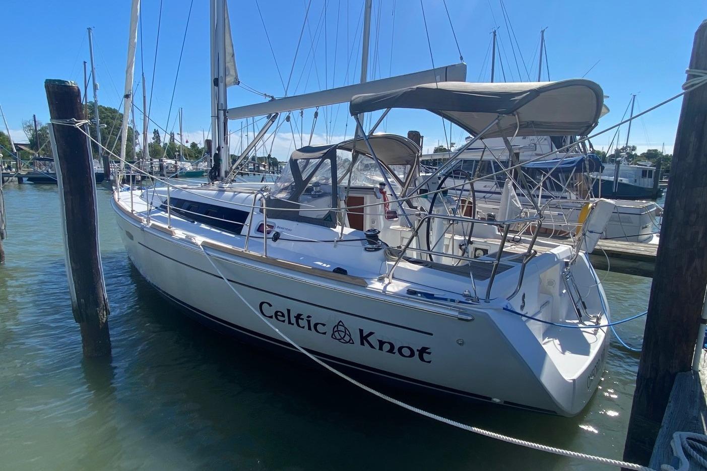 34' Beneteau 2014