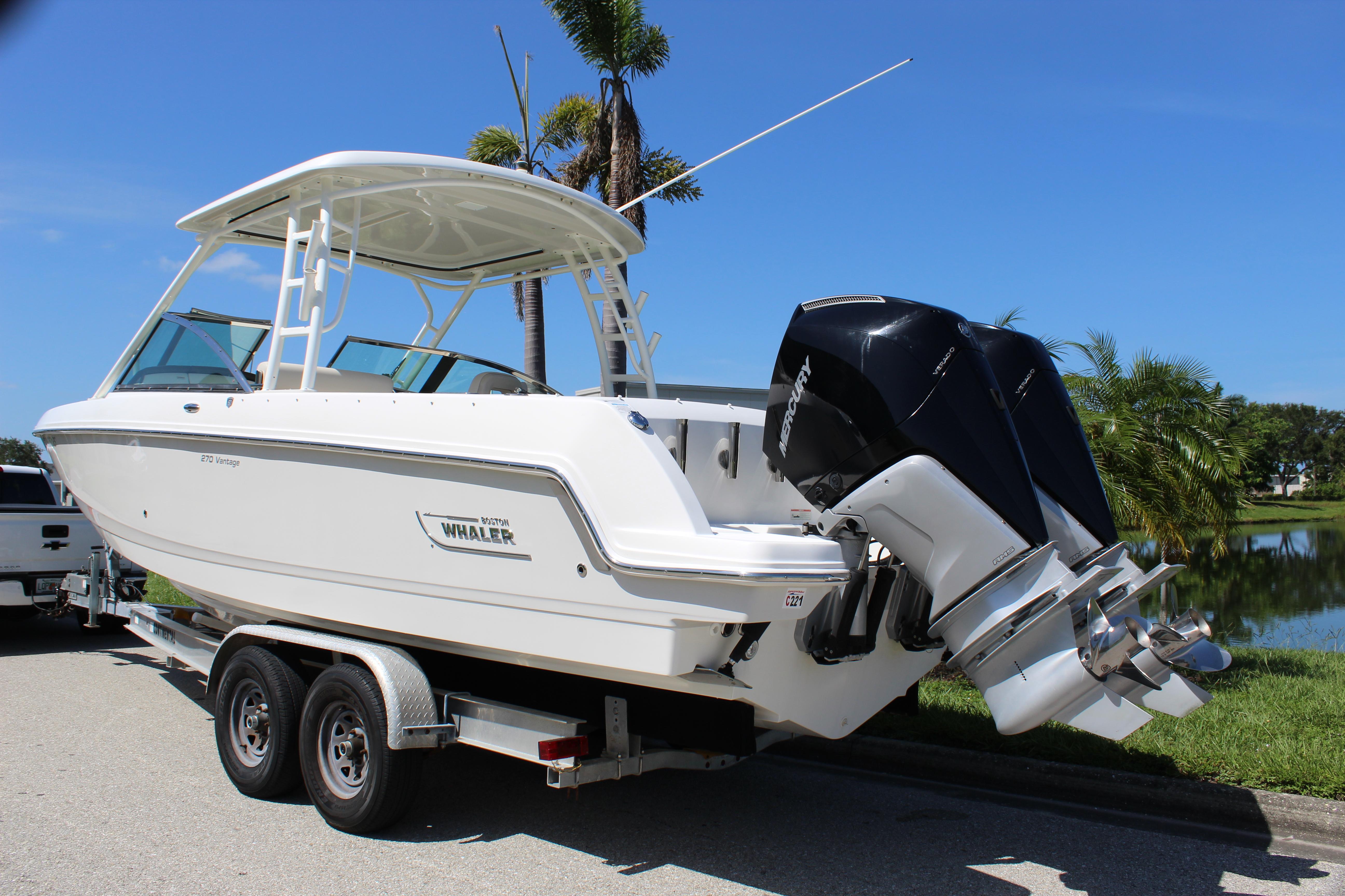 2018-boston-whaler-270-vantage-power-9879491-20250721145208160-1