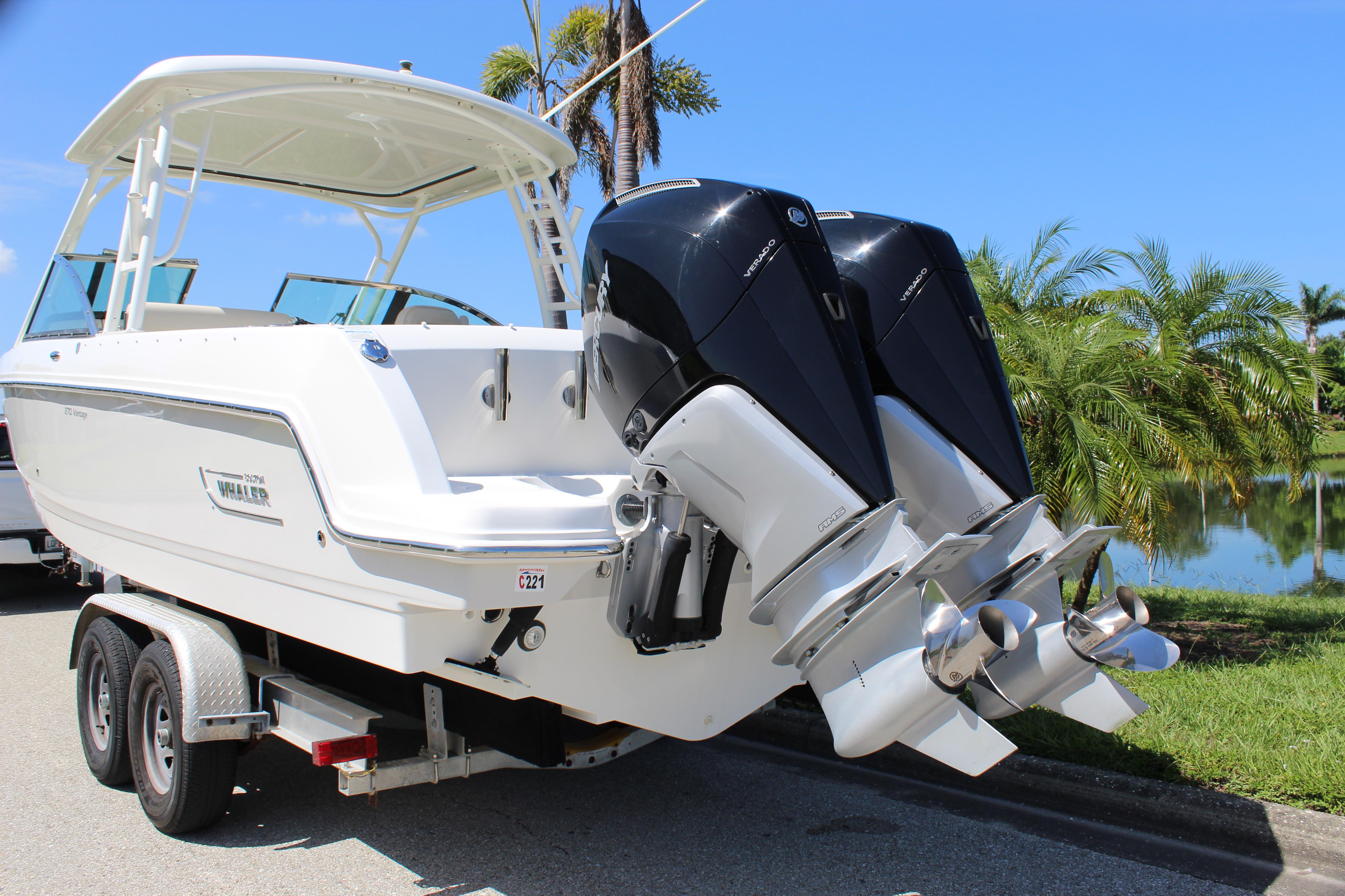 2018-boston-whaler-270-vantage-power-9879491-20250721145212250-1