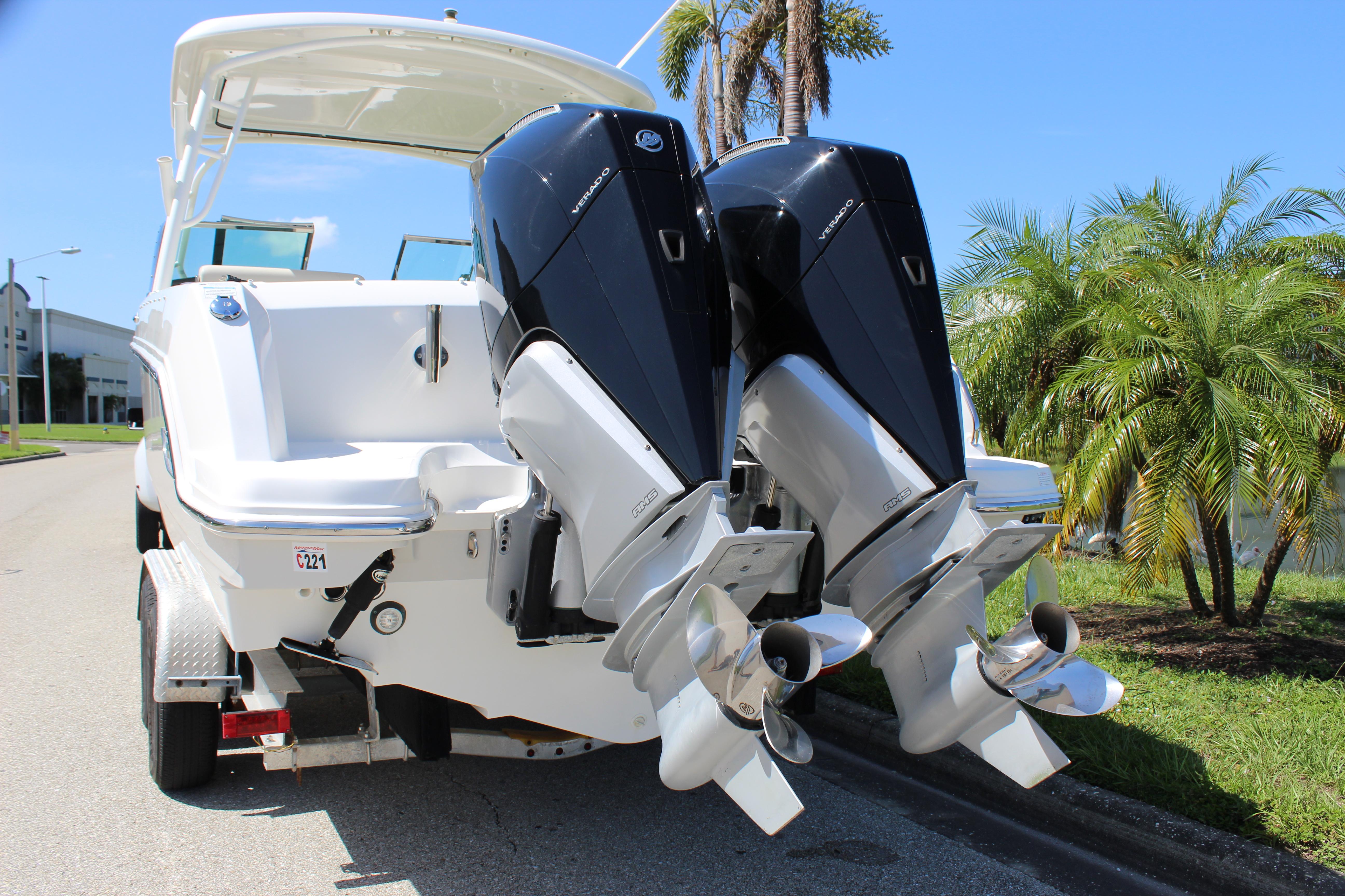 2018-boston-whaler-270-vantage-power-9879491-20250721145216504-1