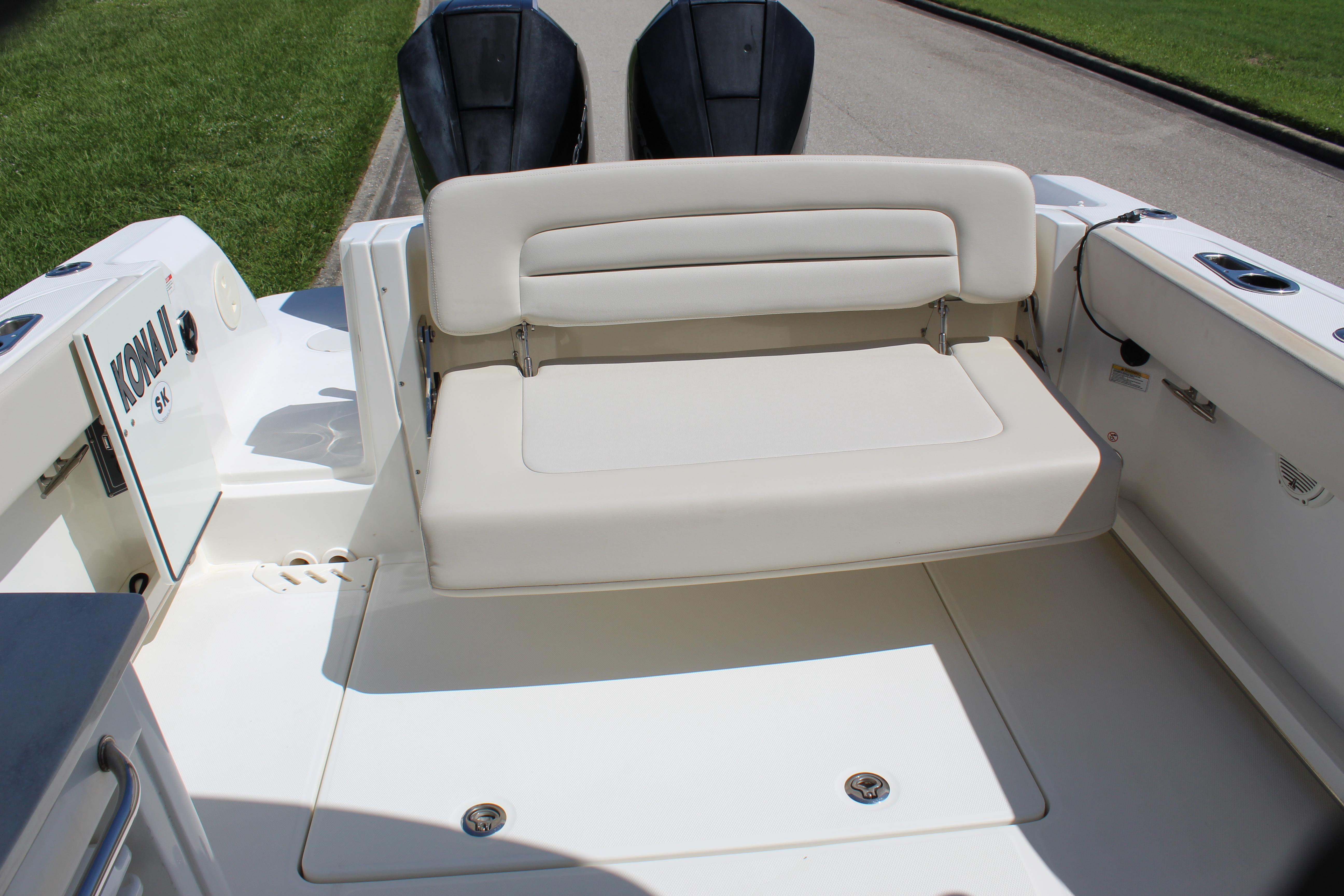 2018-boston-whaler-270-vantage-power-9879491-20250721145823083-1