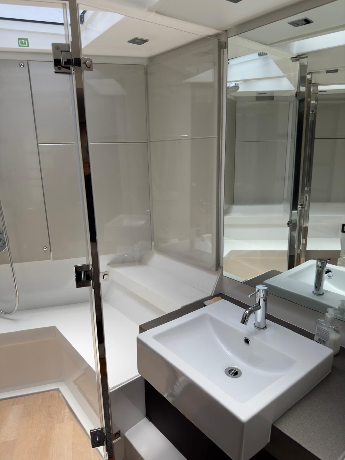 2010 Fairline 59 