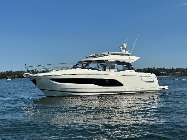 2021 Prestige 420S