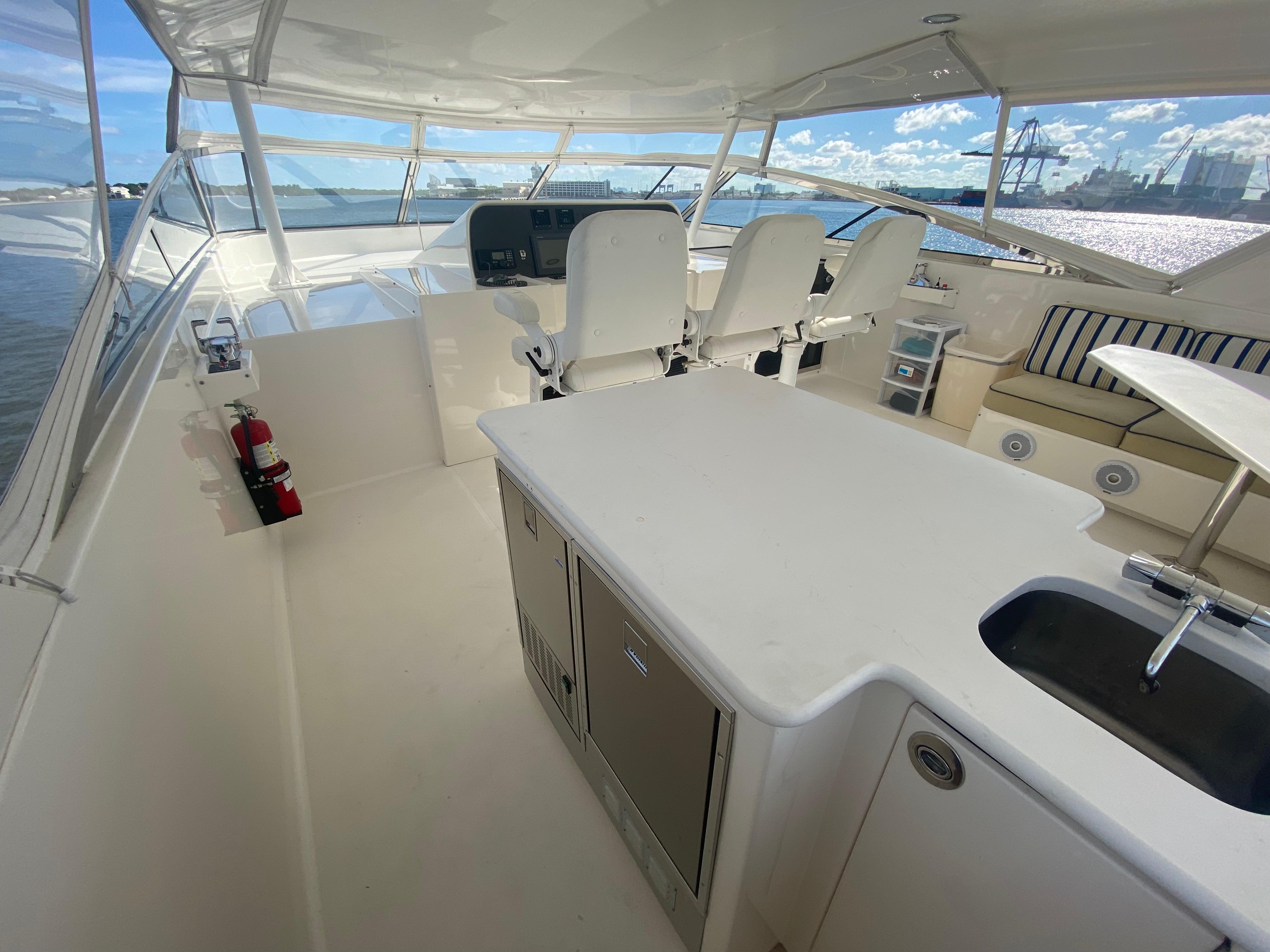Pacific Mariner-85 2005-Lucky Again FL-US-9799501 | Thumbnail