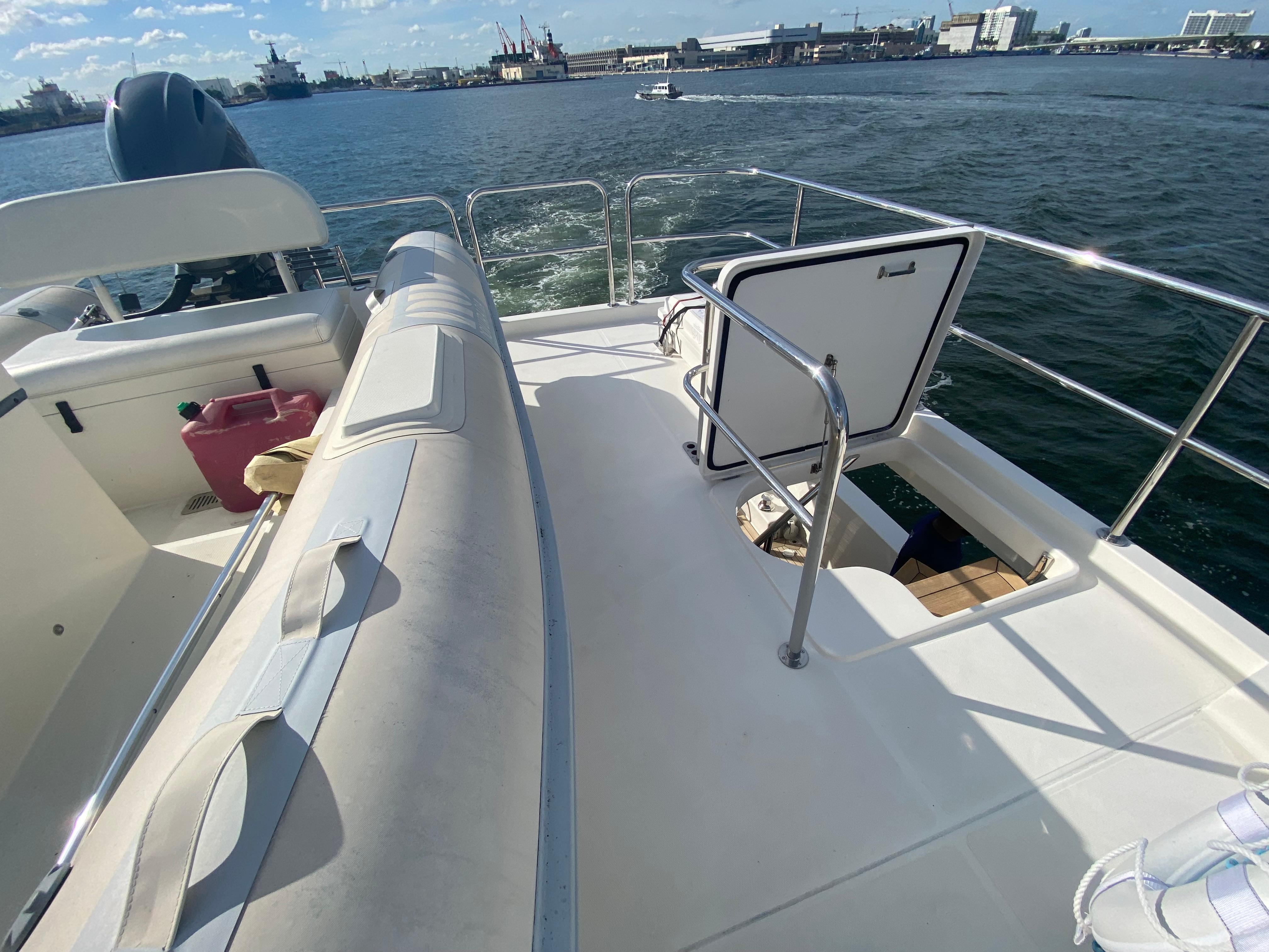 Pacific Mariner-85 2005-Lucky Again FL-US-9799501 | Thumbnail