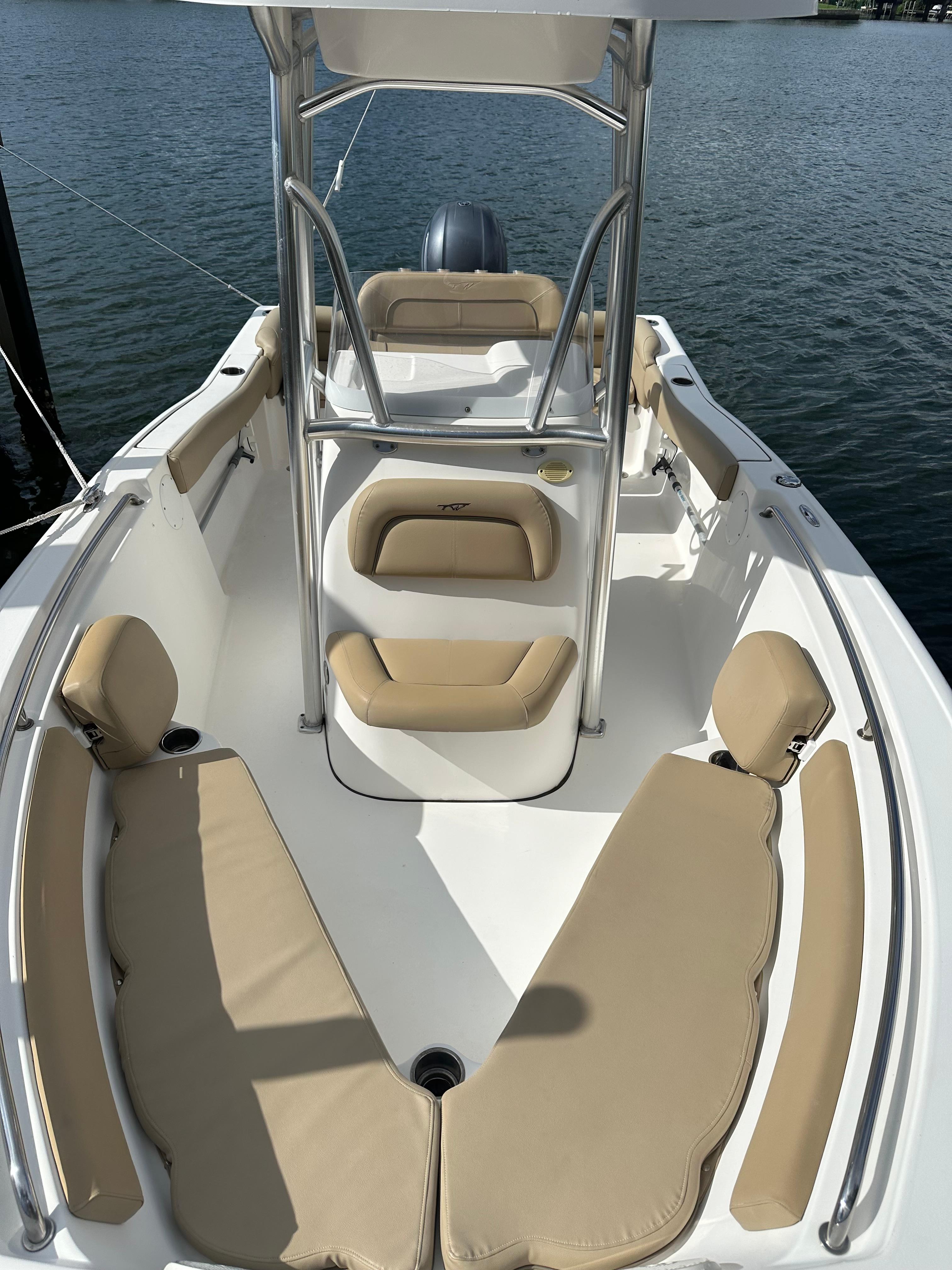 2017 Tidewater 210 LXF