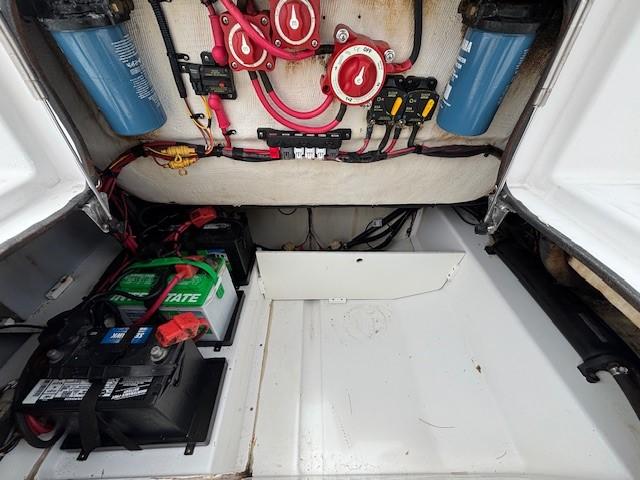 2015-sportsman-heritage-251-center-console-power-9829523-981476236-0-060620250652-29