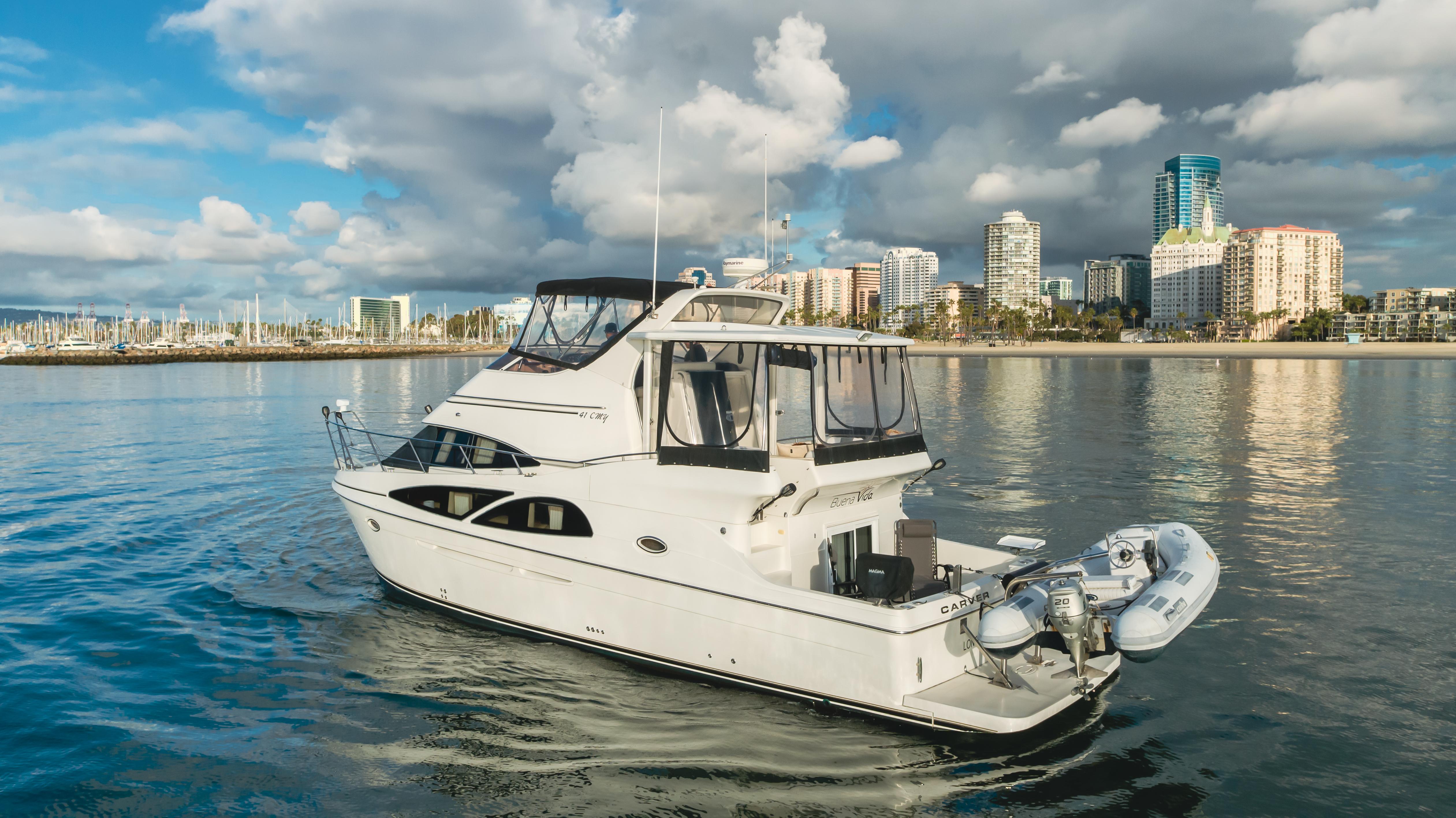 41′ Carver 2005 Yacht for Sale