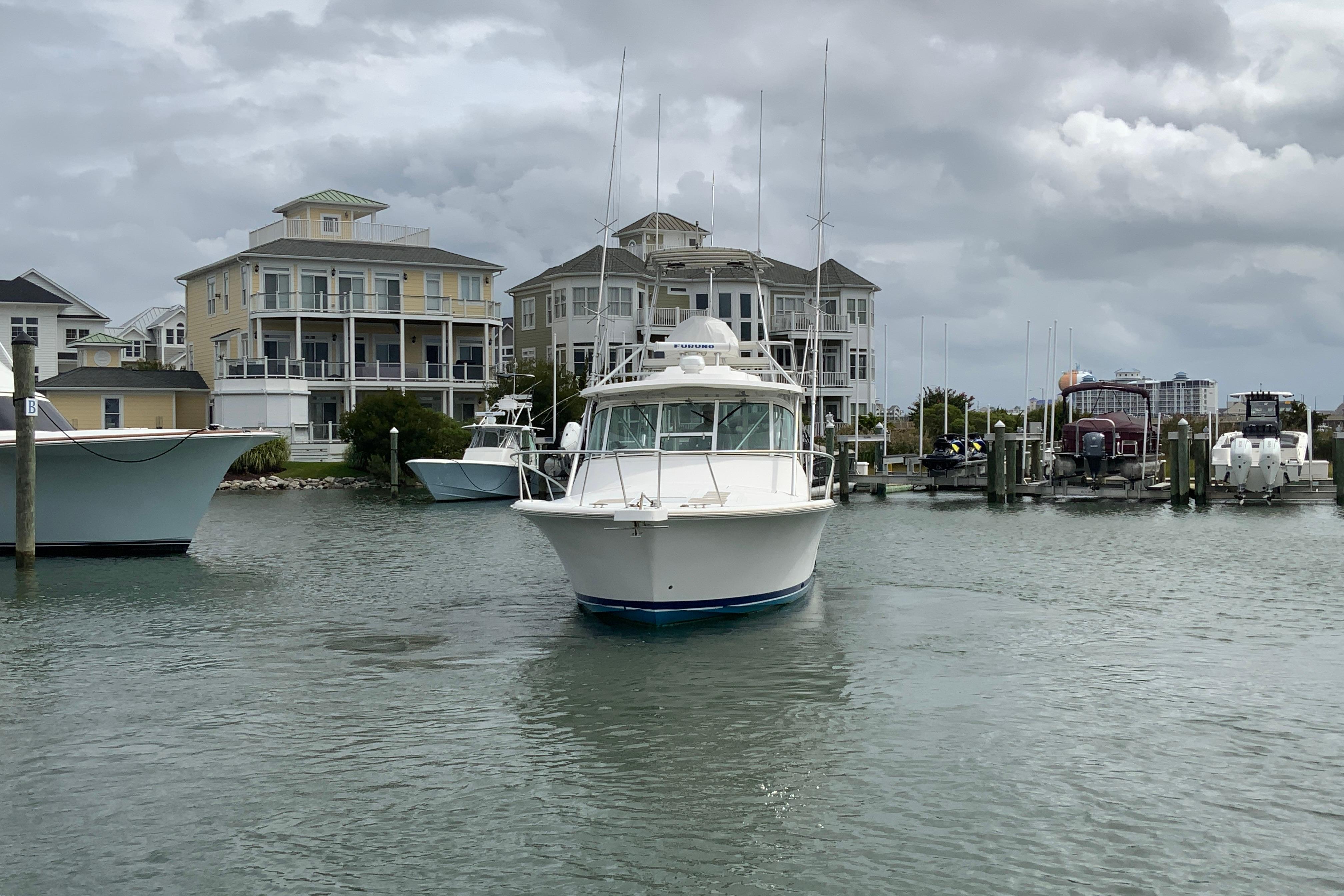 2005 Luhrs 32 Open-7