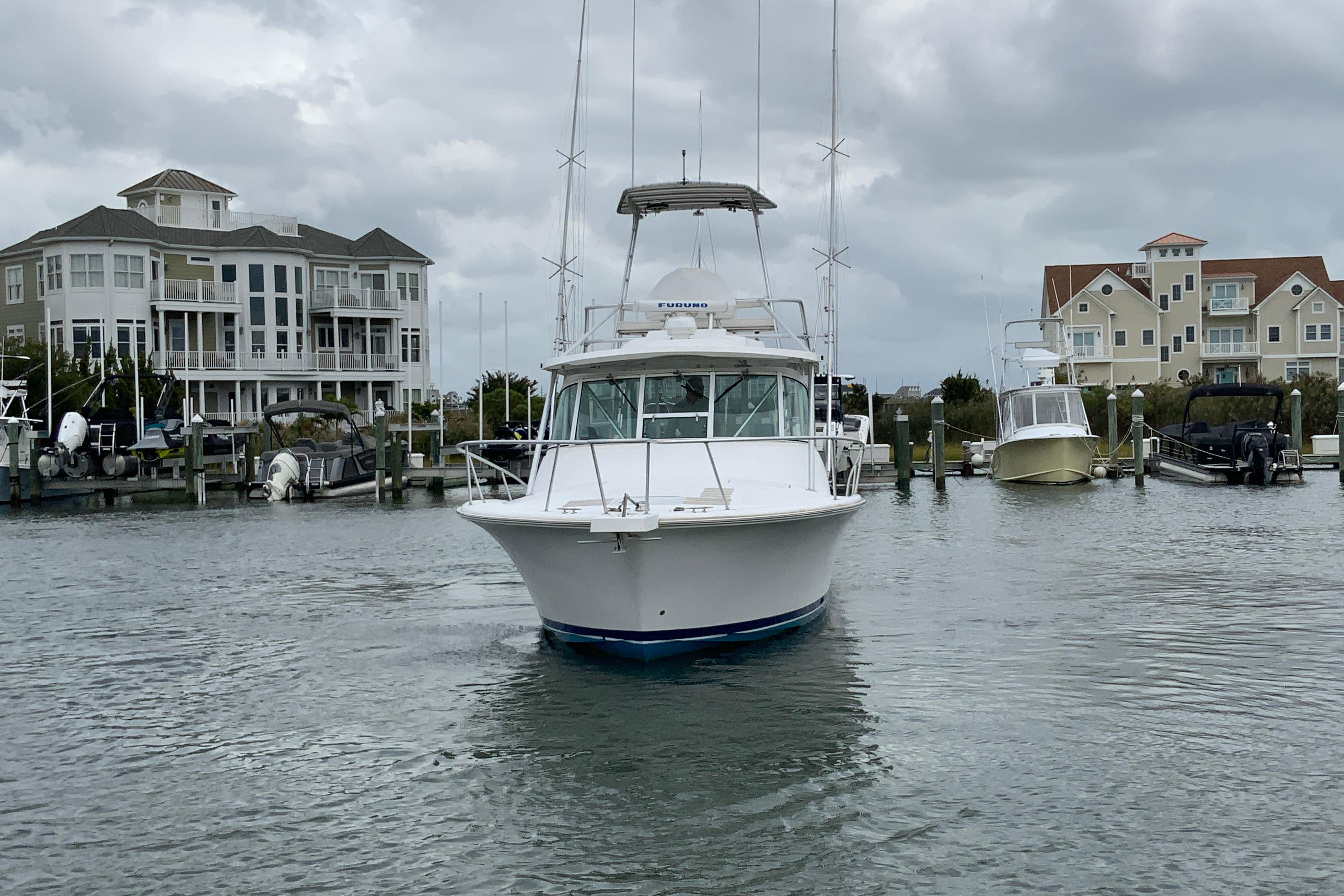 2005 Luhrs 32 Open-33