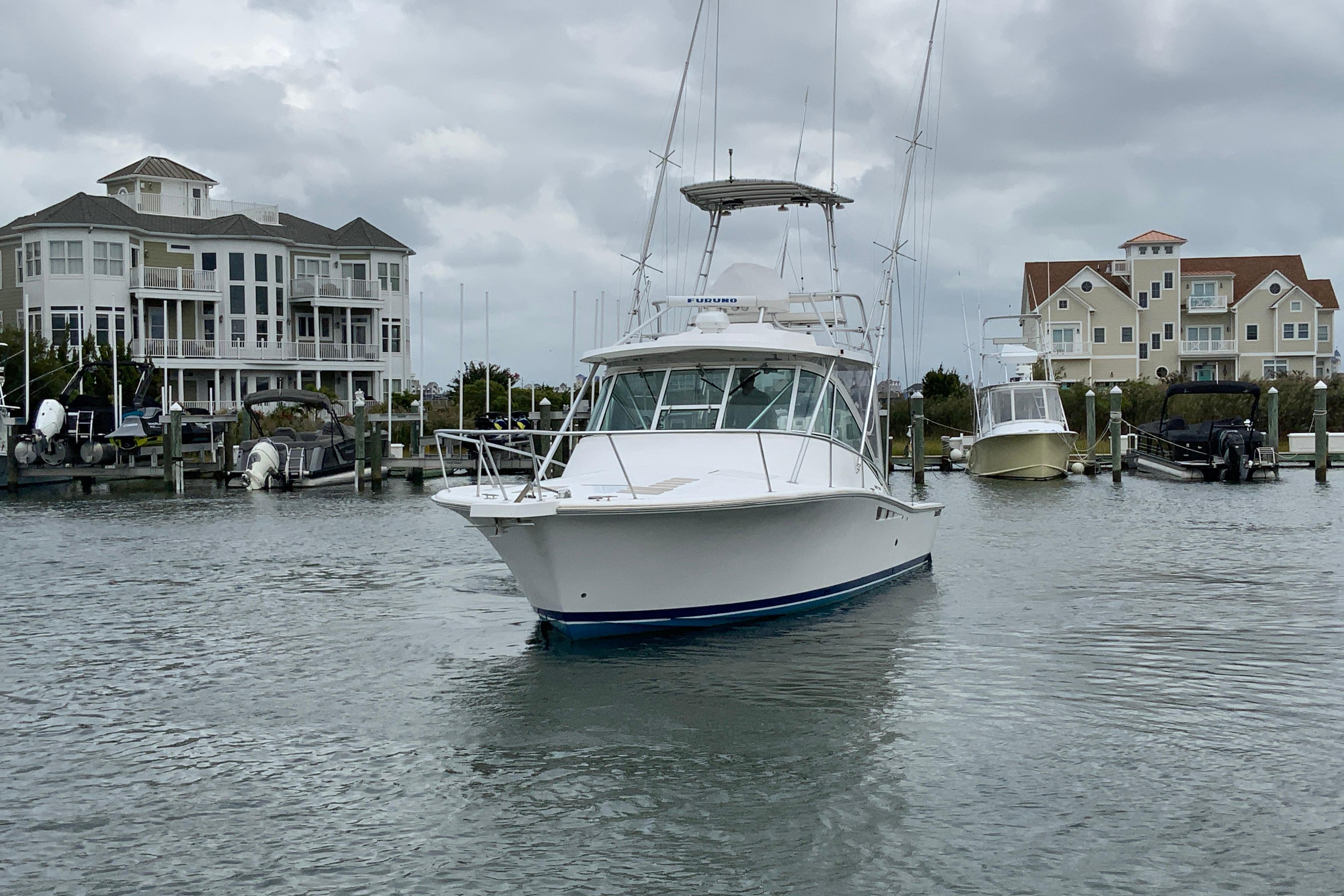 2005 Luhrs 32 Open-35