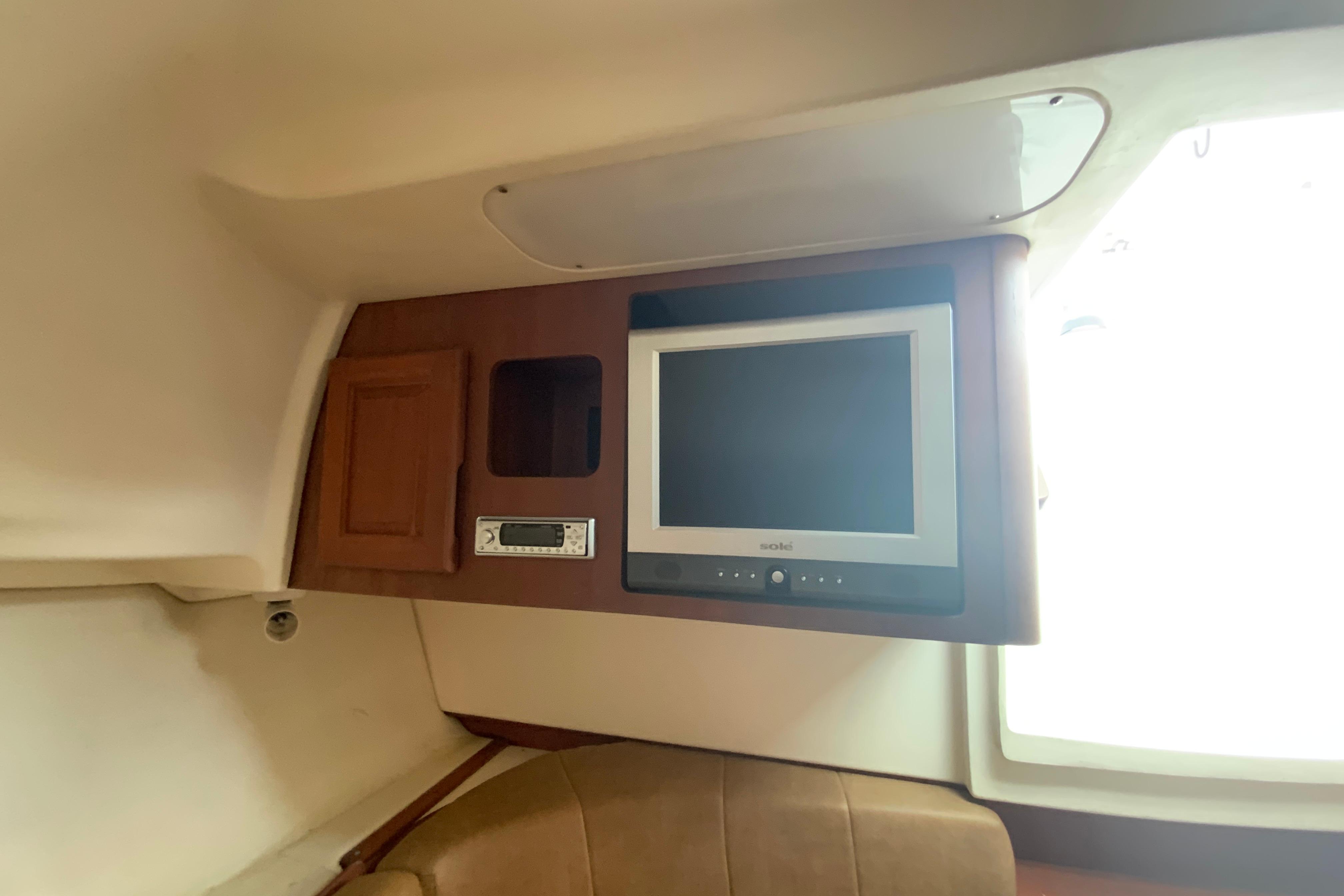 2005 Luhrs 32 Open-54