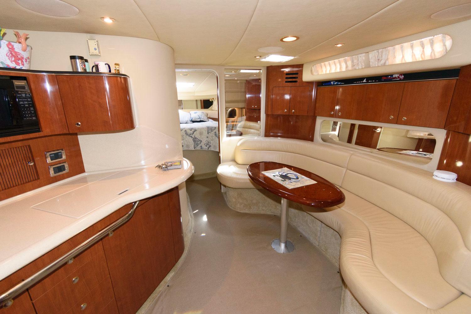 M 7286 RD Knot 10 Yacht Sales