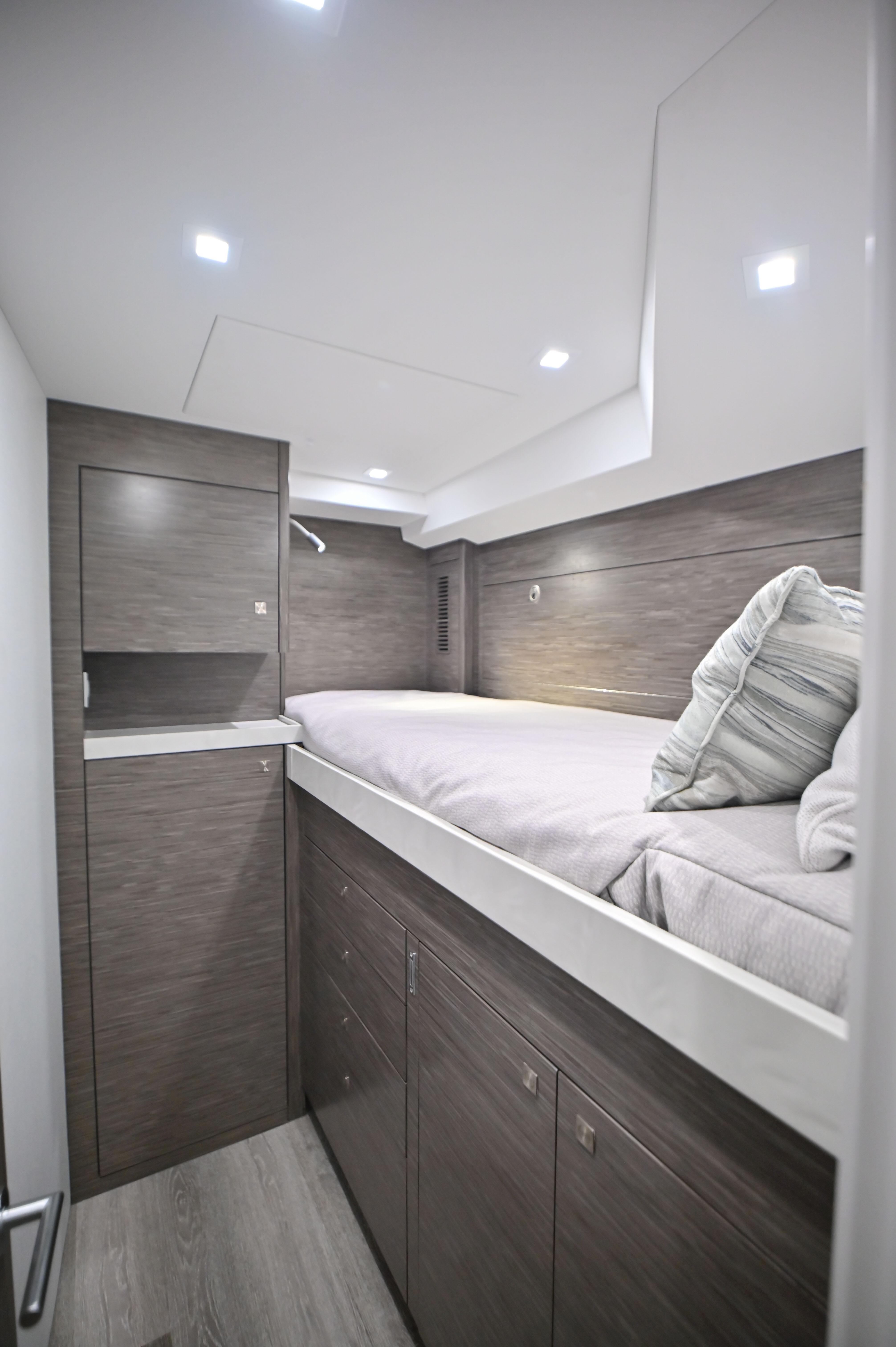 2021 Hatteras 65 GT - Fish Tank - Port Aft Bunk Stateroom