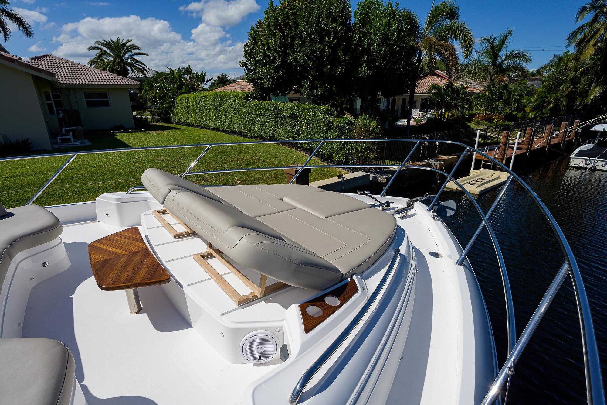 Princess 62 CHAPTER TWO - Foredeck SunPads