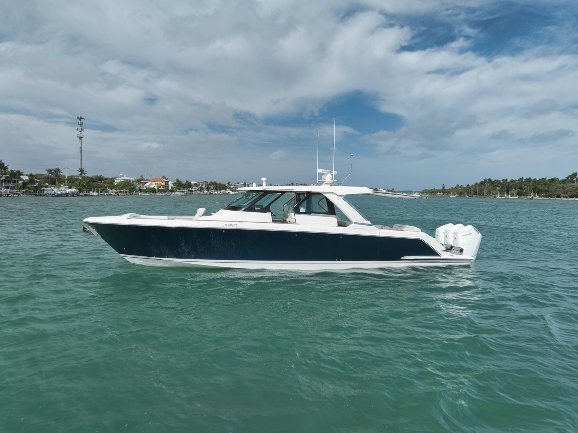 Tiara Yachts-48LS 2022-Sea Ya FL-US-9599538 | Thumbnail