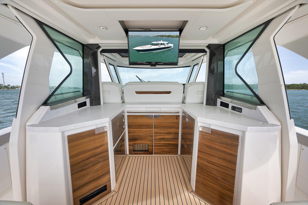 Tiara Yachts-48LS 2022-Sea Ya FL-US-9599538 | Thumbnail