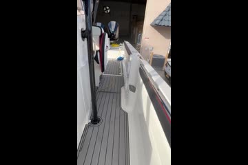 Nor-Tech 390 Sport Center Console video