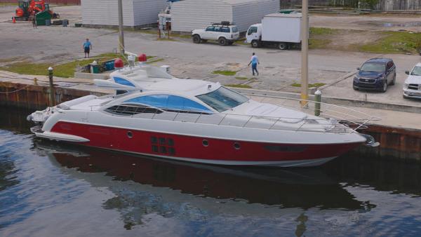 Photo of 2008 Azimut 62'