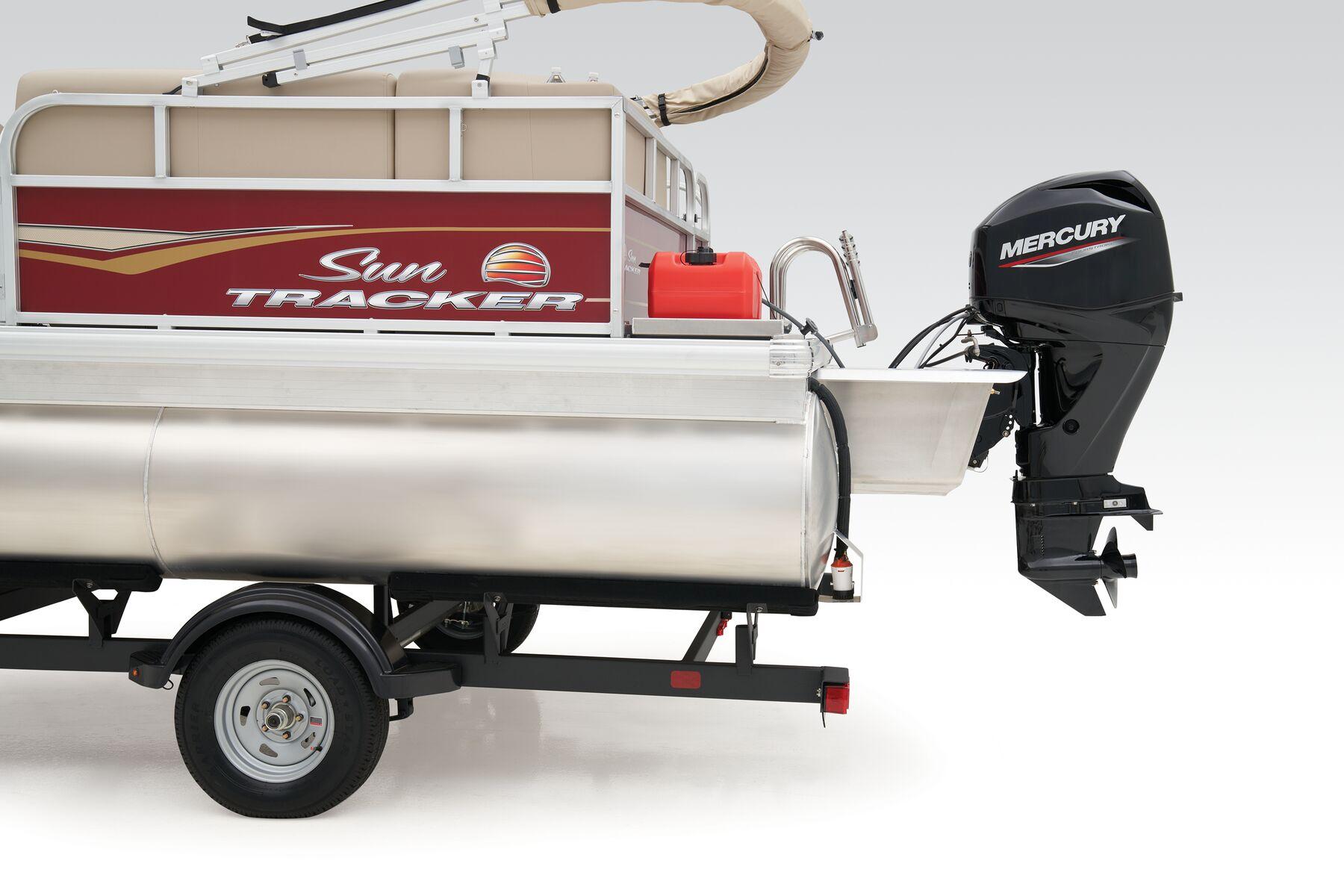 2025 Sun Tracker Bass Buggy 16 XL Select Gallery