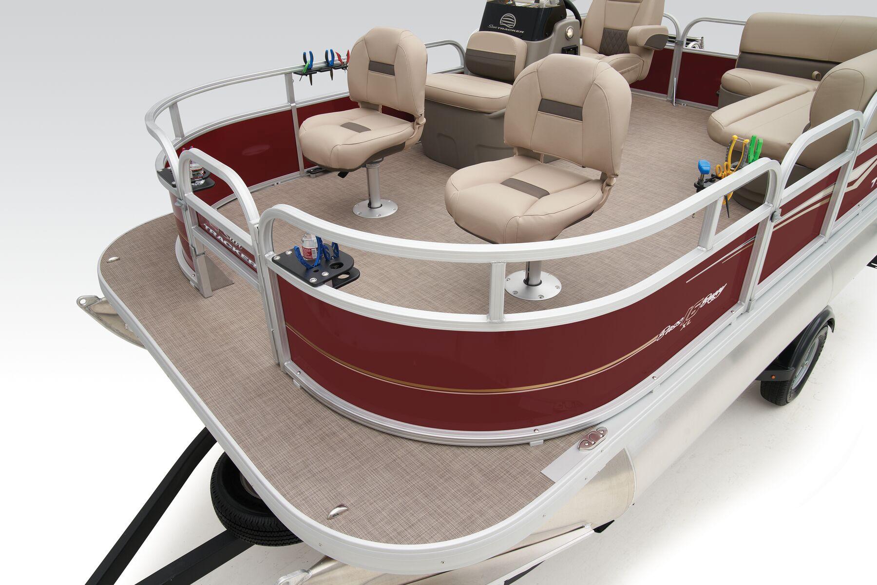 2025 Sun Tracker Bass Buggy 16 XL Select Gallery