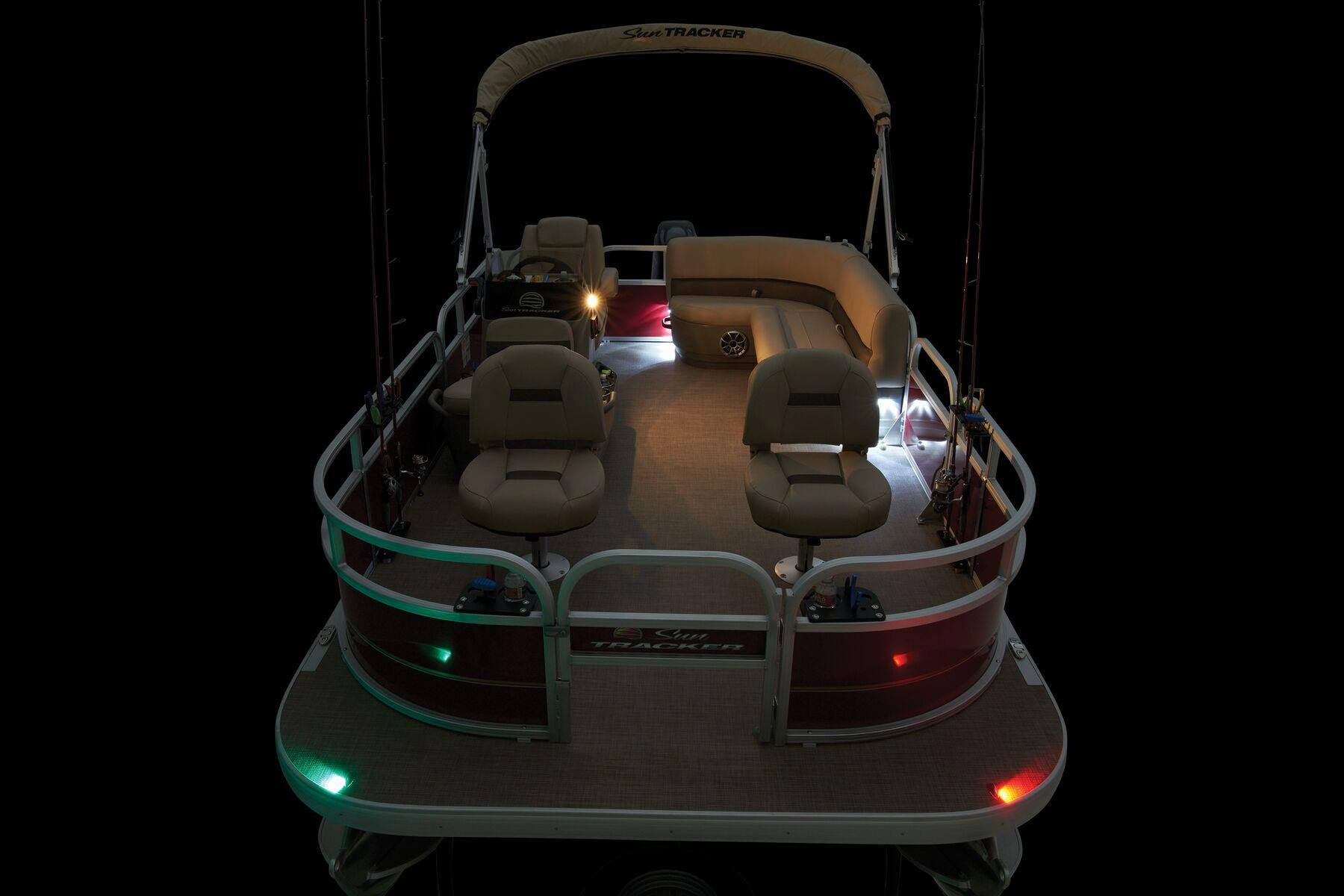 2025 Sun Tracker Bass Buggy 16 XL Select Gallery