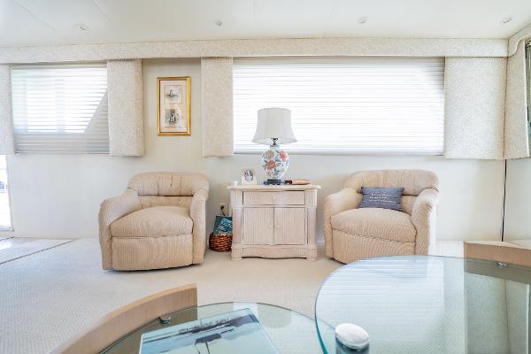 67' Hatteras, Listing Number 100914968, - Photo No. 11