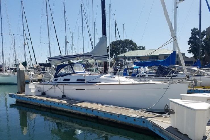 36' Beneteau 2010