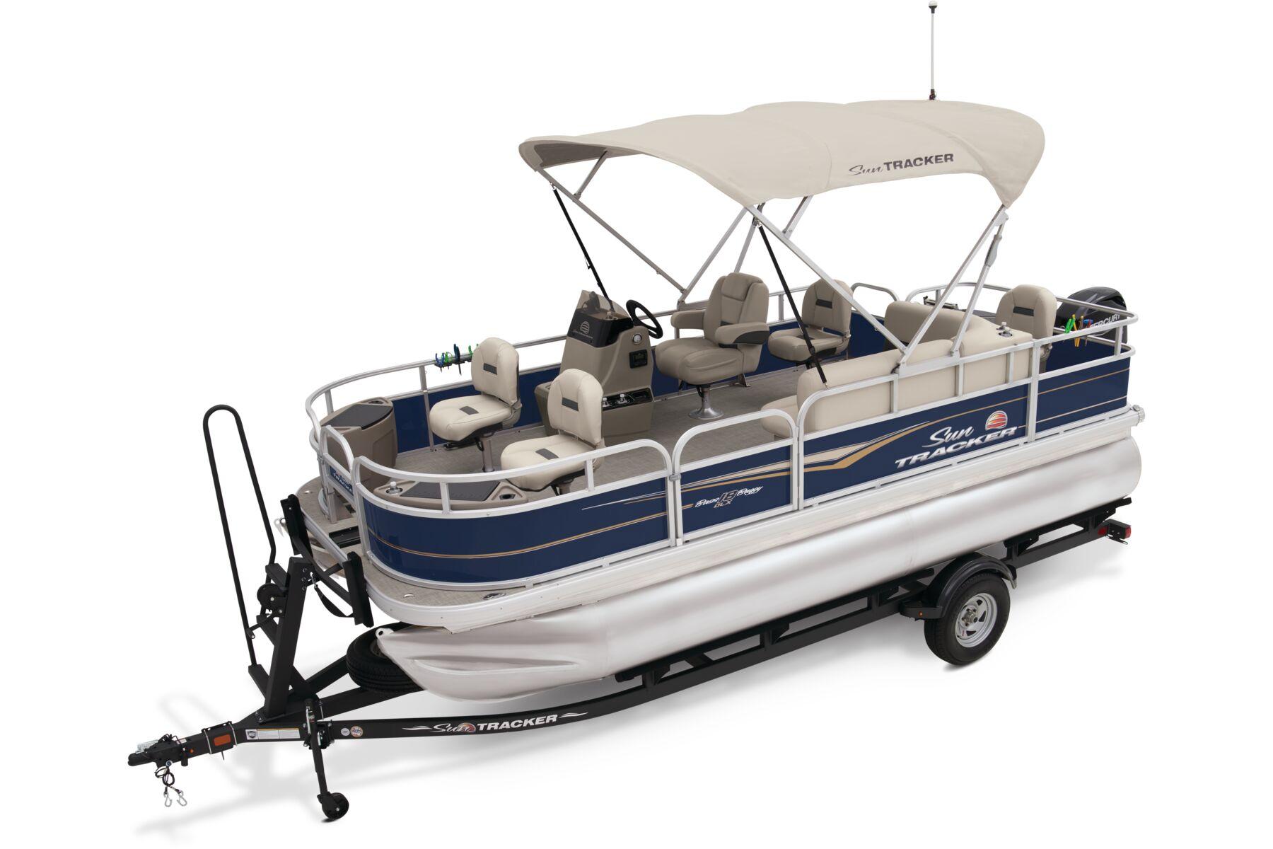 2025 Sun Tracker Bass Buggy 18 DLX Gallery