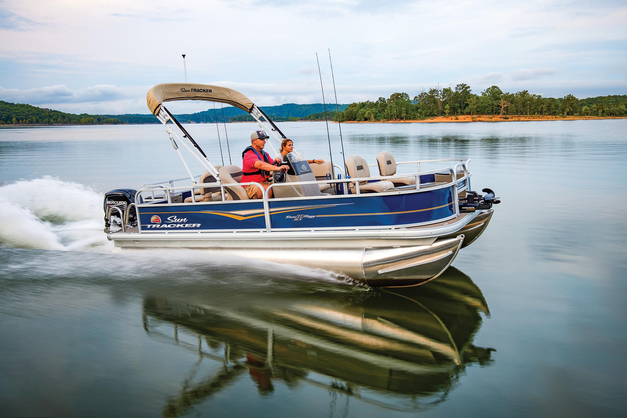 2025 Sun Tracker Bass Buggy 18 DLX Gallery