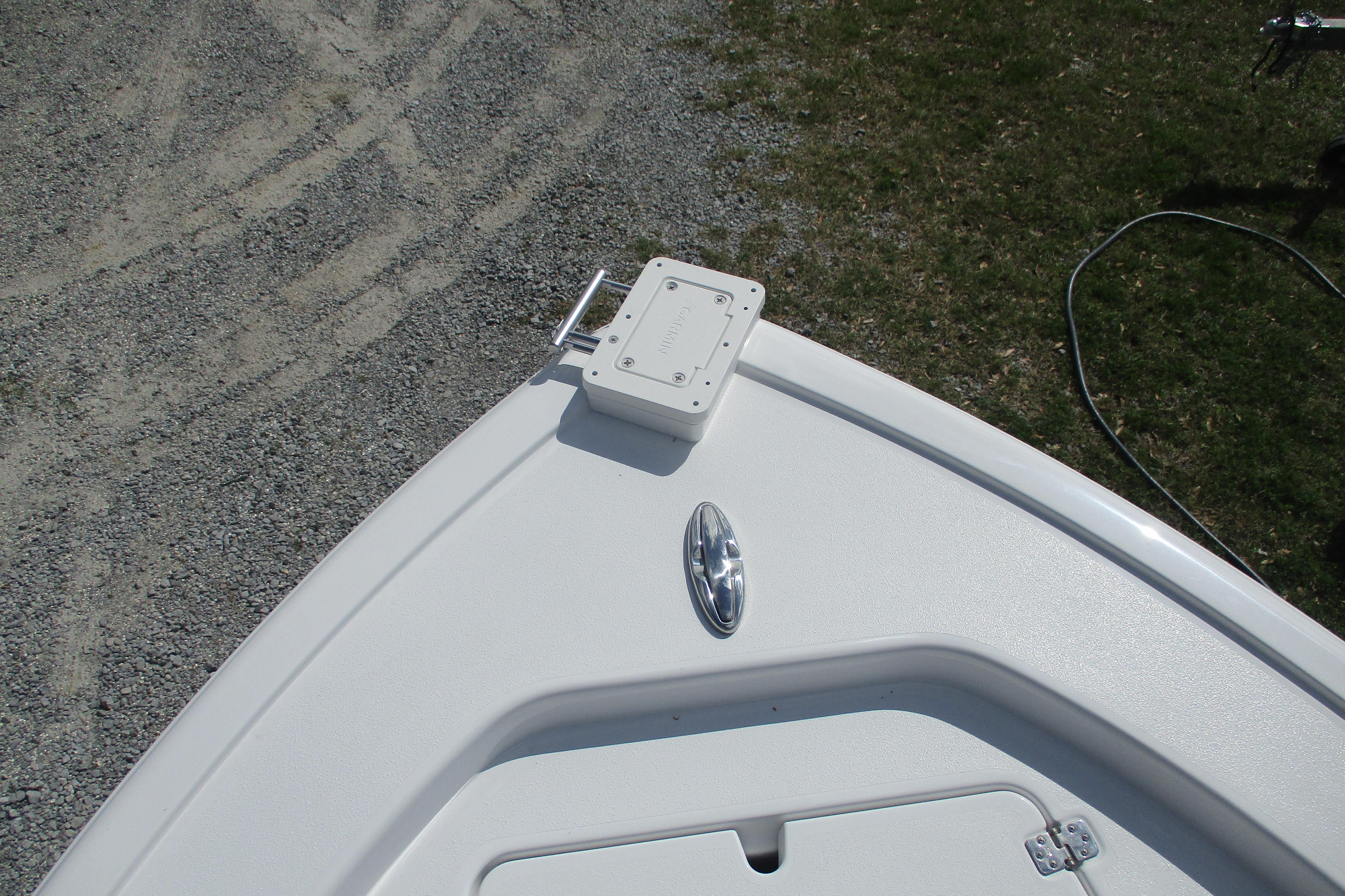 2026 Sportsman Masters 247 Bay Boat-20