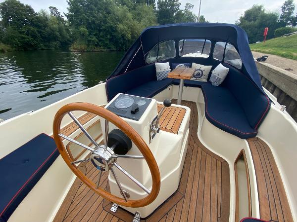 2007 Interboat 17