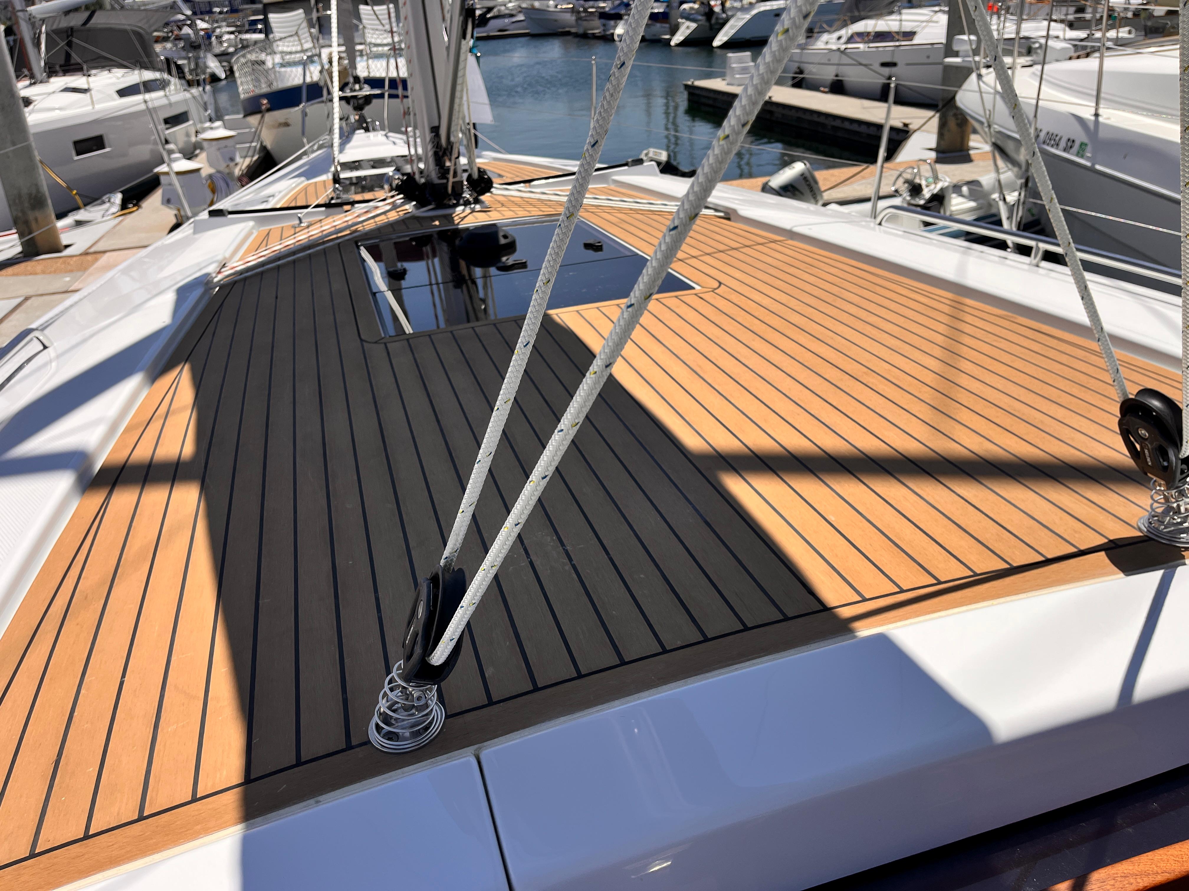 Hanse-418 2023-Hanse 418 #303 SAN CA-US-9464906 | Thumbnail
