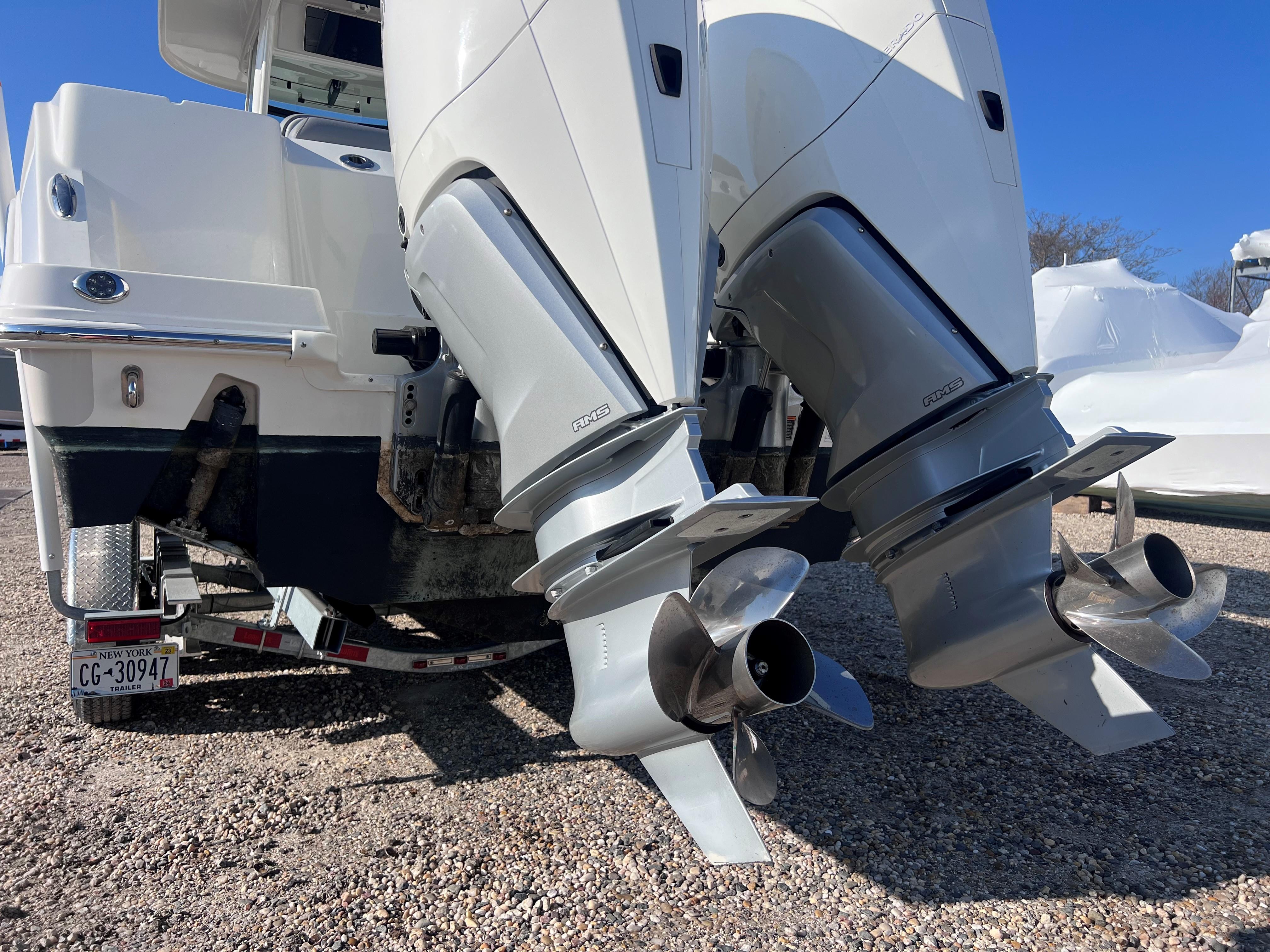 2022-boston-whaler-280-outrage-power-9669507-20250130082334551-1_XLARGE