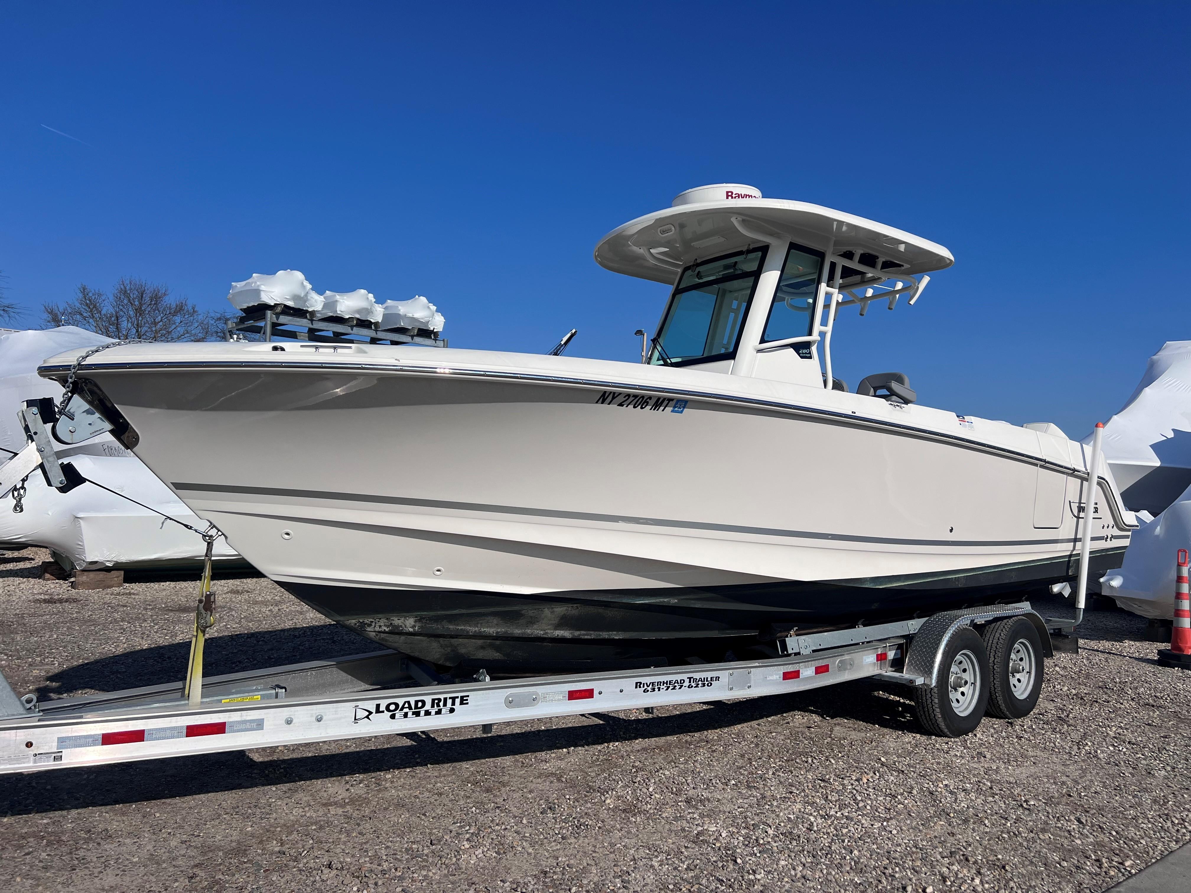 2022-boston-whaler-280-outrage-power-9669507-20250130082400218-1_XLARGE