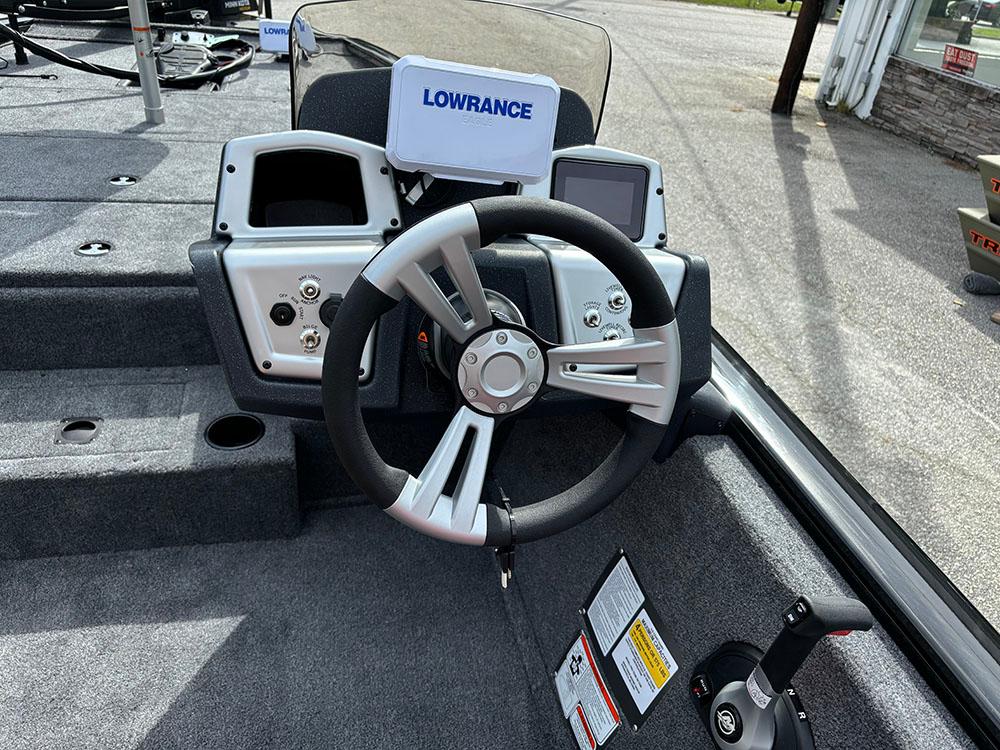 2025 Tracker® Boats Pro Team™ 195 TXW Tournament Ed.
