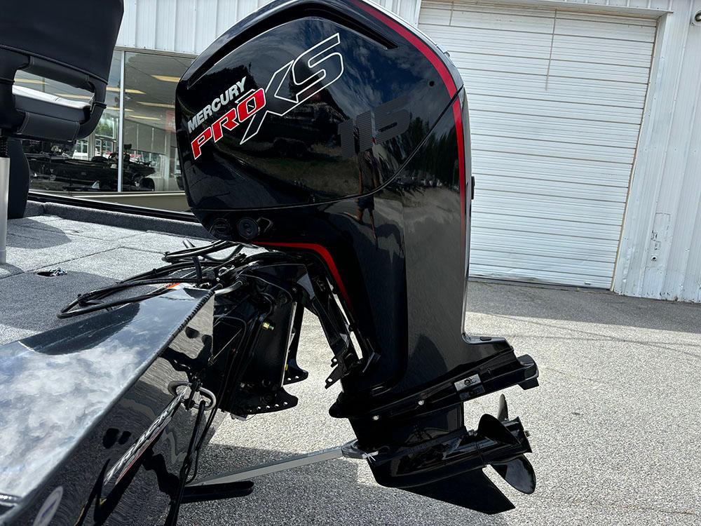 2025 Tracker® Boats Pro Team™ 195 TXW Tournament Ed.