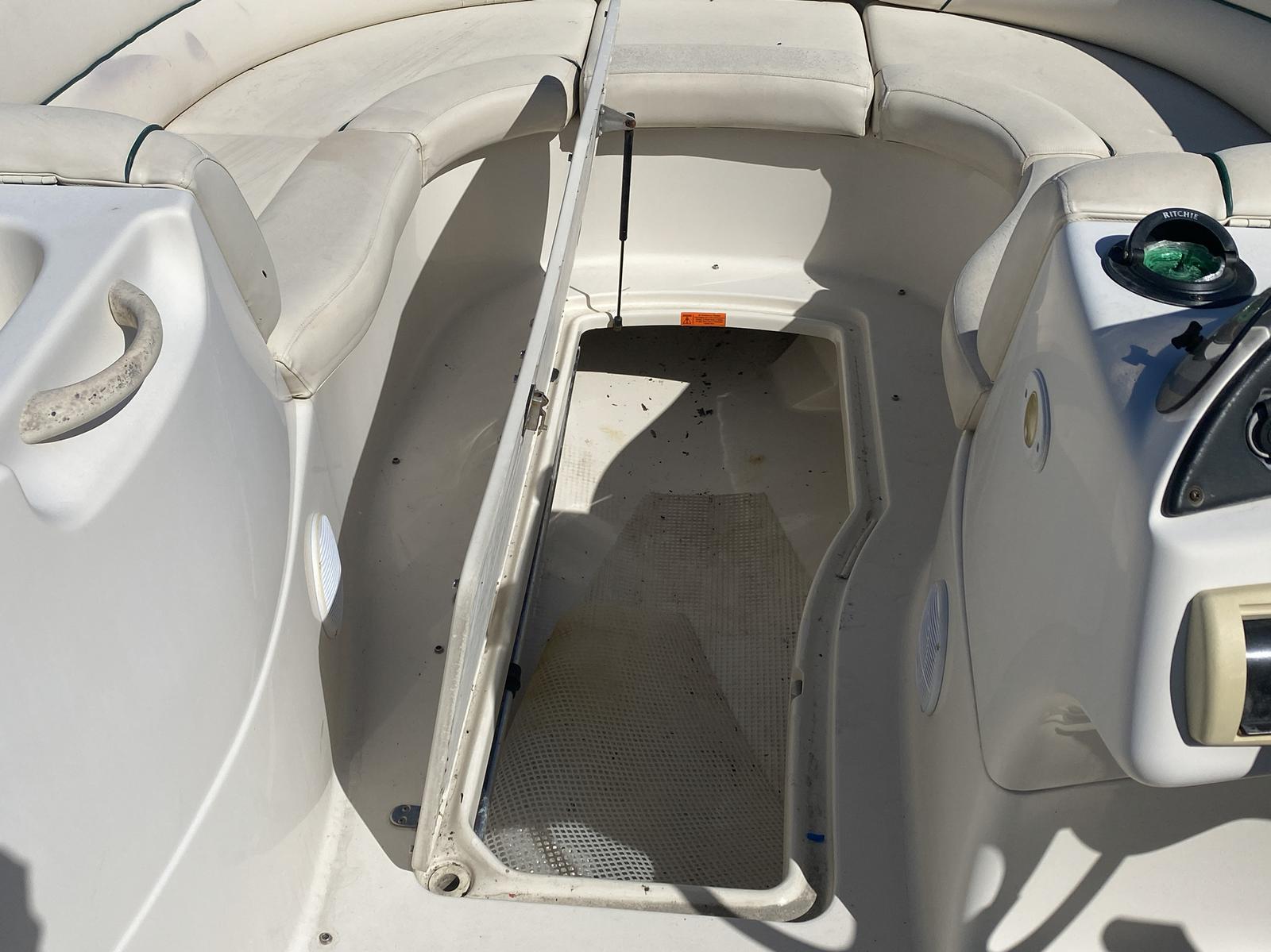 2005 Azure boat for sale, model of the boat is AZ210 & Image # 2 of 13