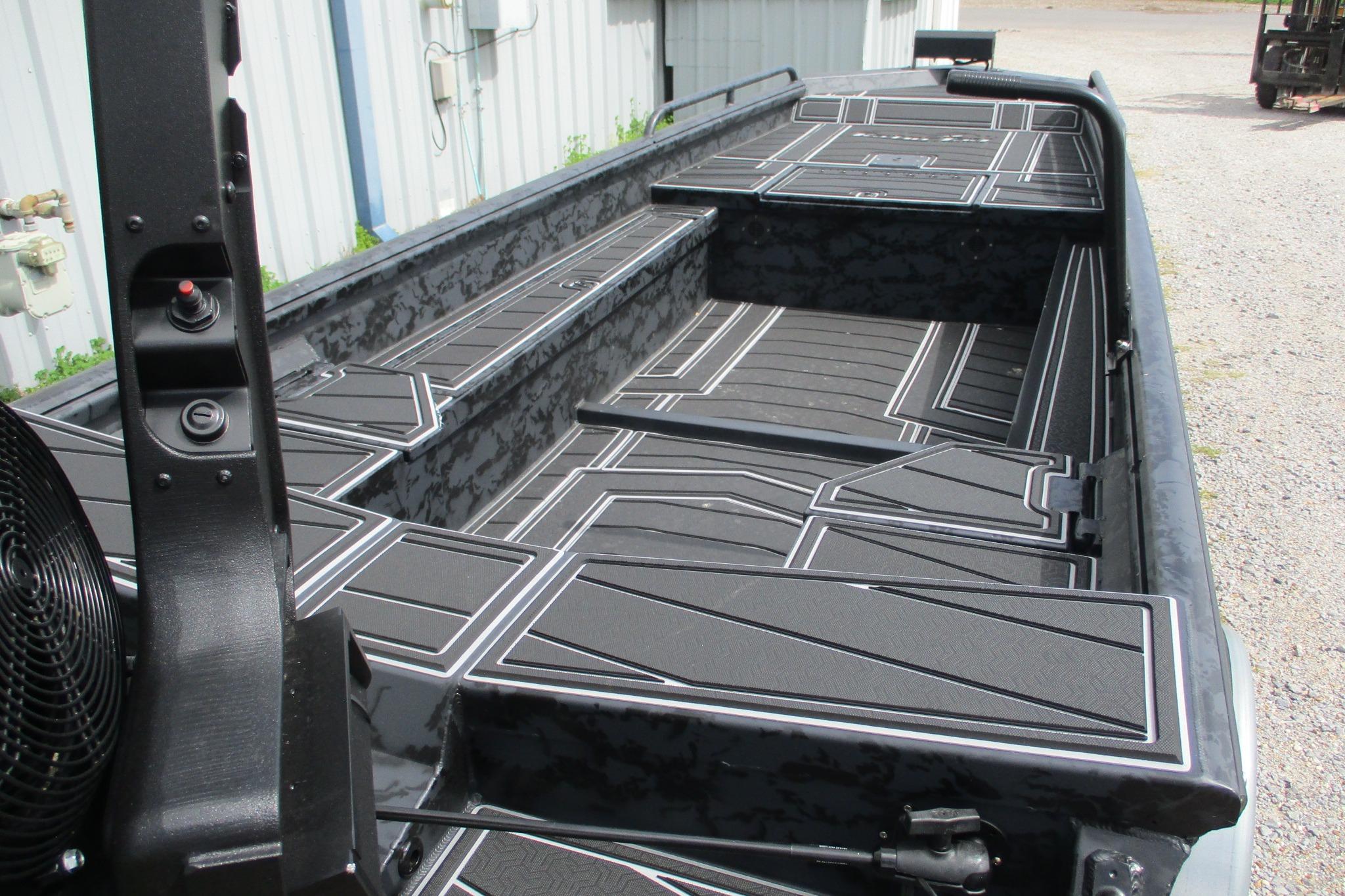 2026 Gator Tail 1750 MID DECK SAVAGE-8