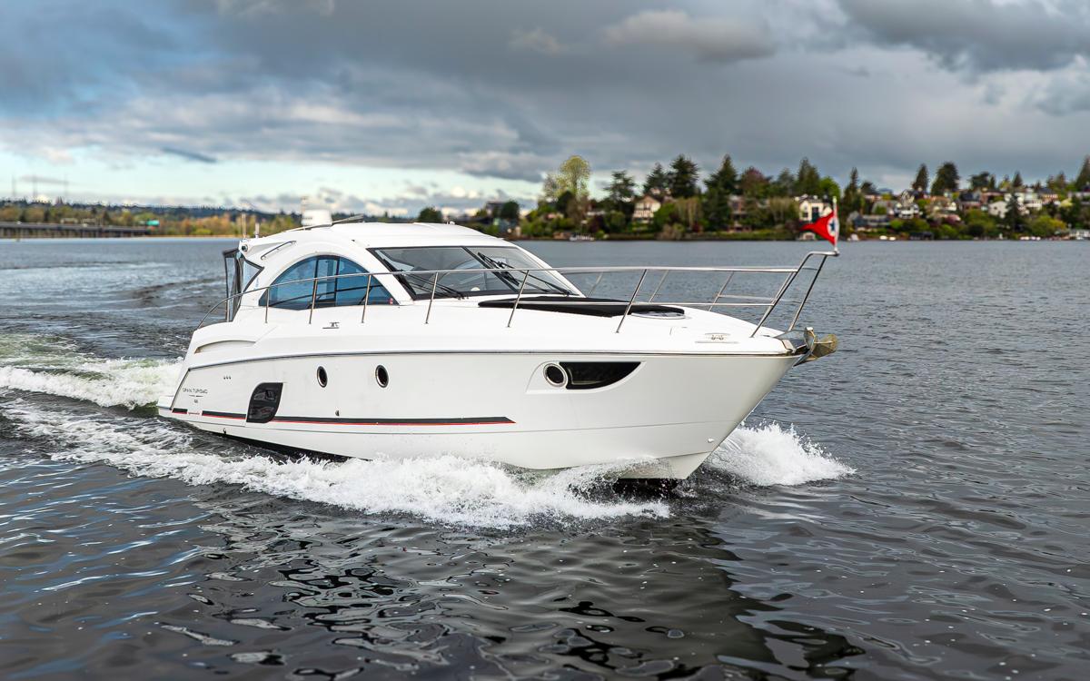 44′ Beneteau 2015 Yacht for Sale