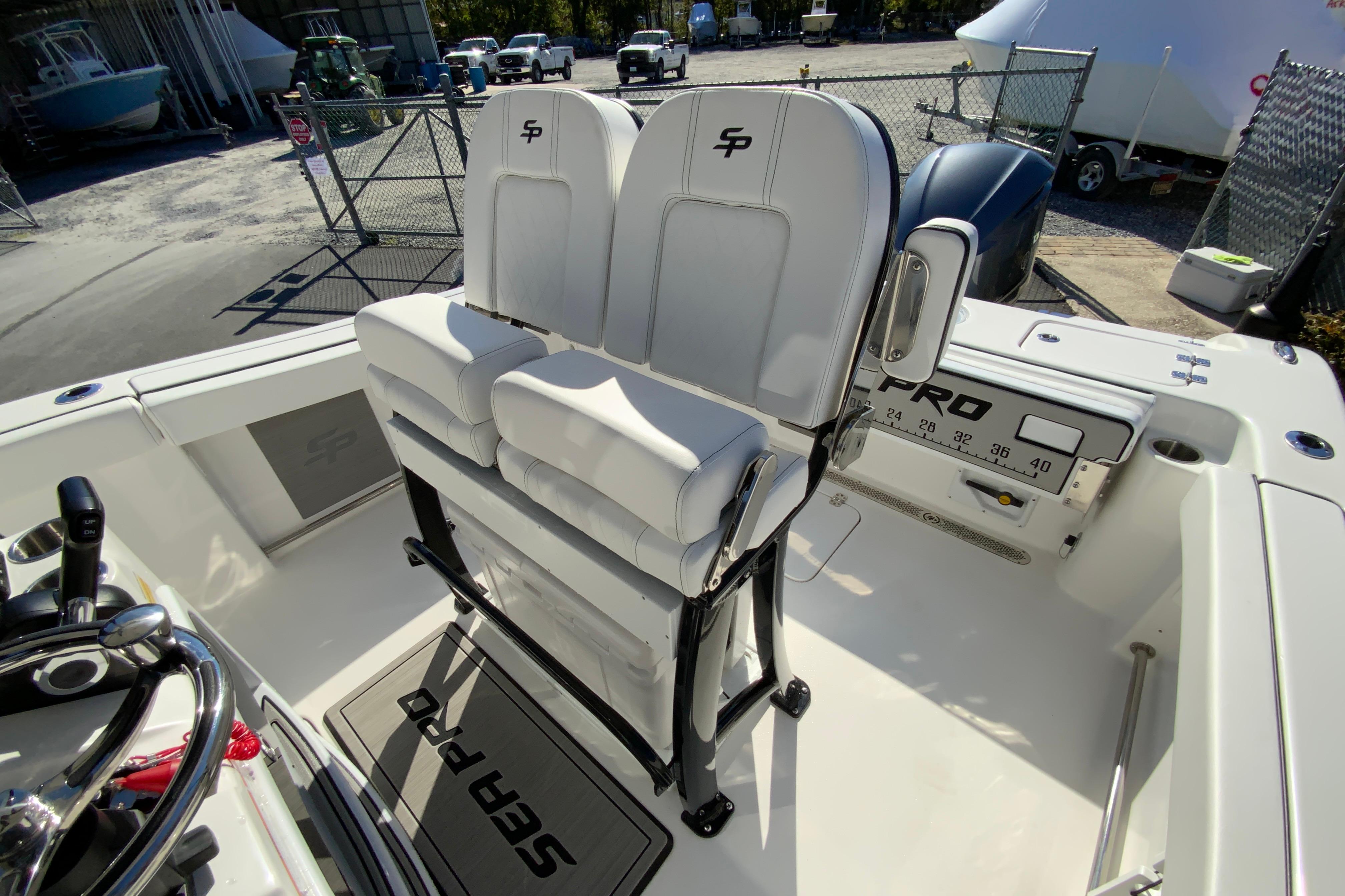 2023 Sea pro 239 Deep V CC-14