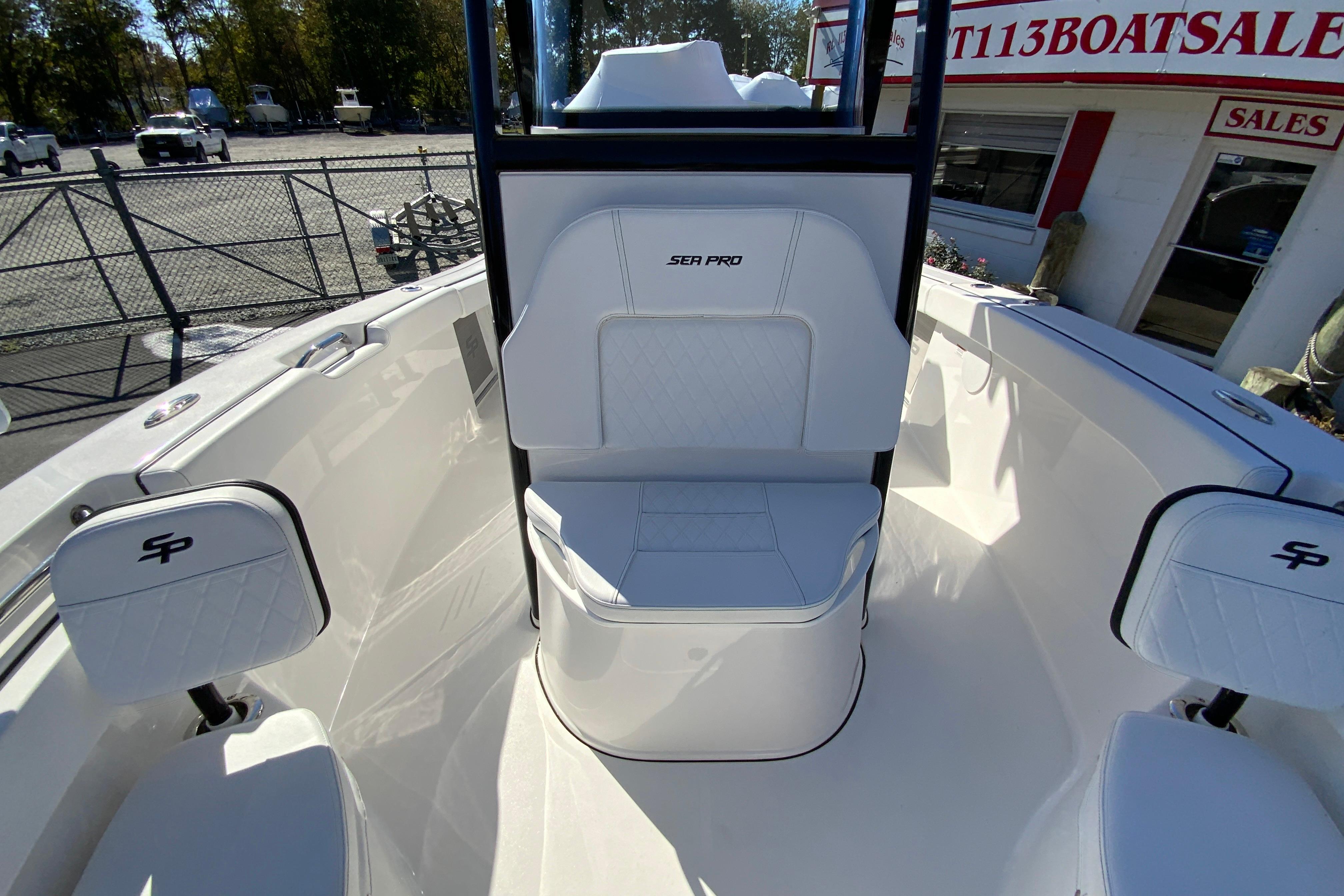 2023 Sea pro 239 Deep V CC-27