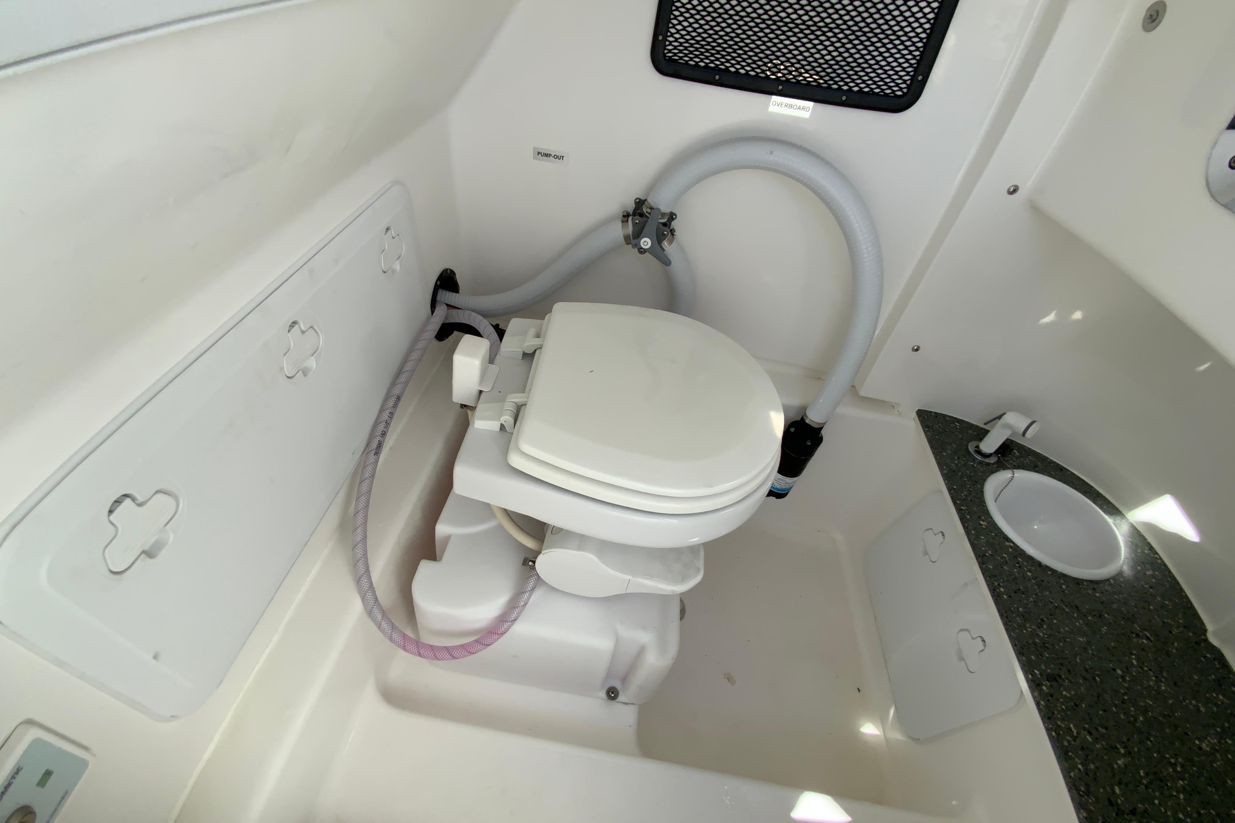 2023 Sea pro 239 Deep V CC-31