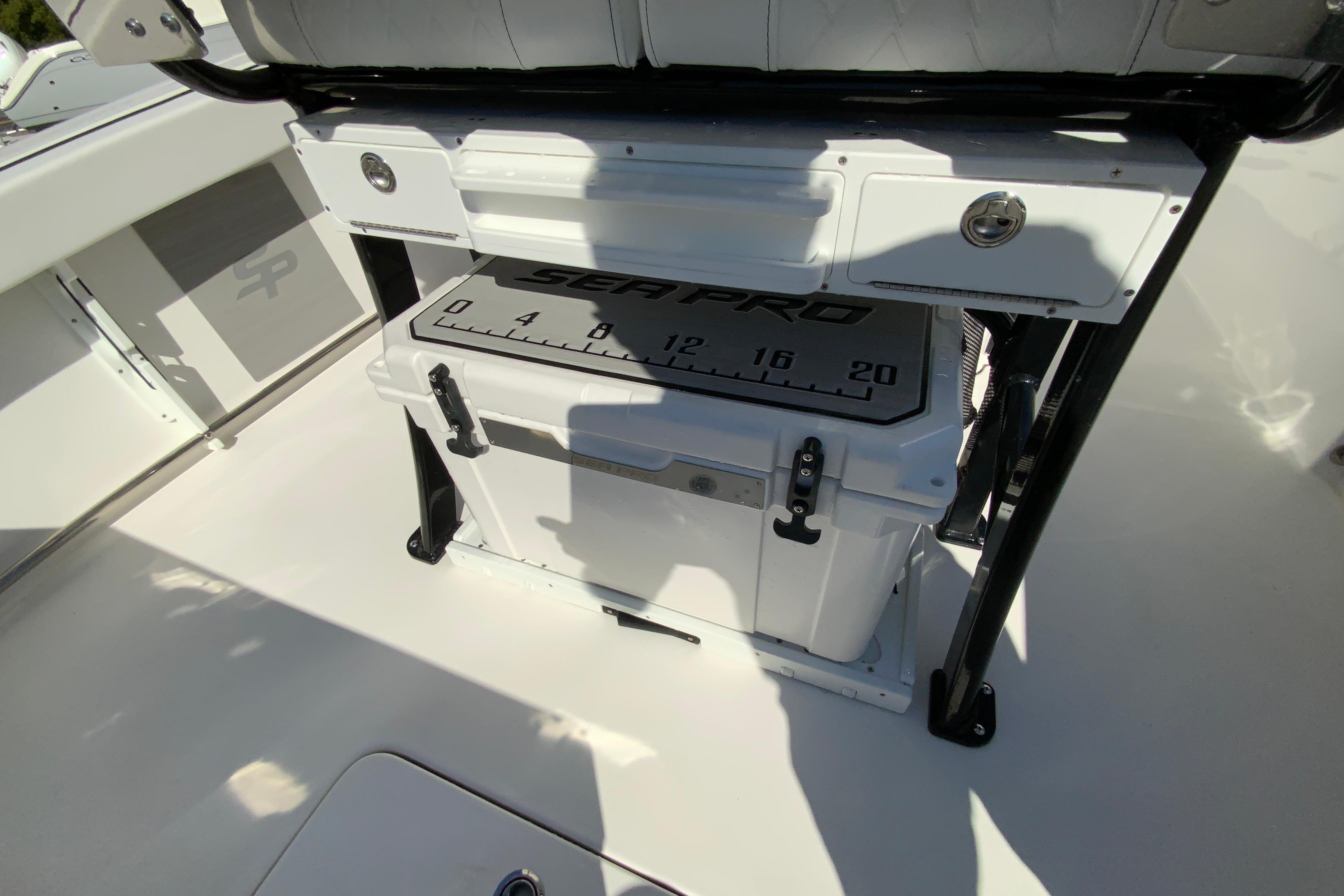 2023 Sea pro 239 Deep V CC-33