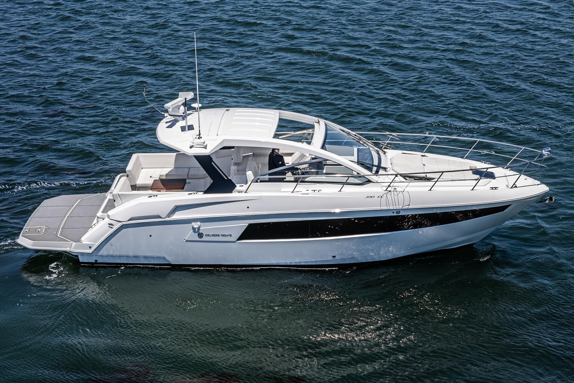 2021 Cruisers Yachts 39 Express Coupe #TBMB184A inventory image at Sun Country Marine Group, Newport Beach 2021 Cruisers Yachts 39 Express Coupe #TBMB184A inventory image at Sun Country Marine Group, Newport Beach