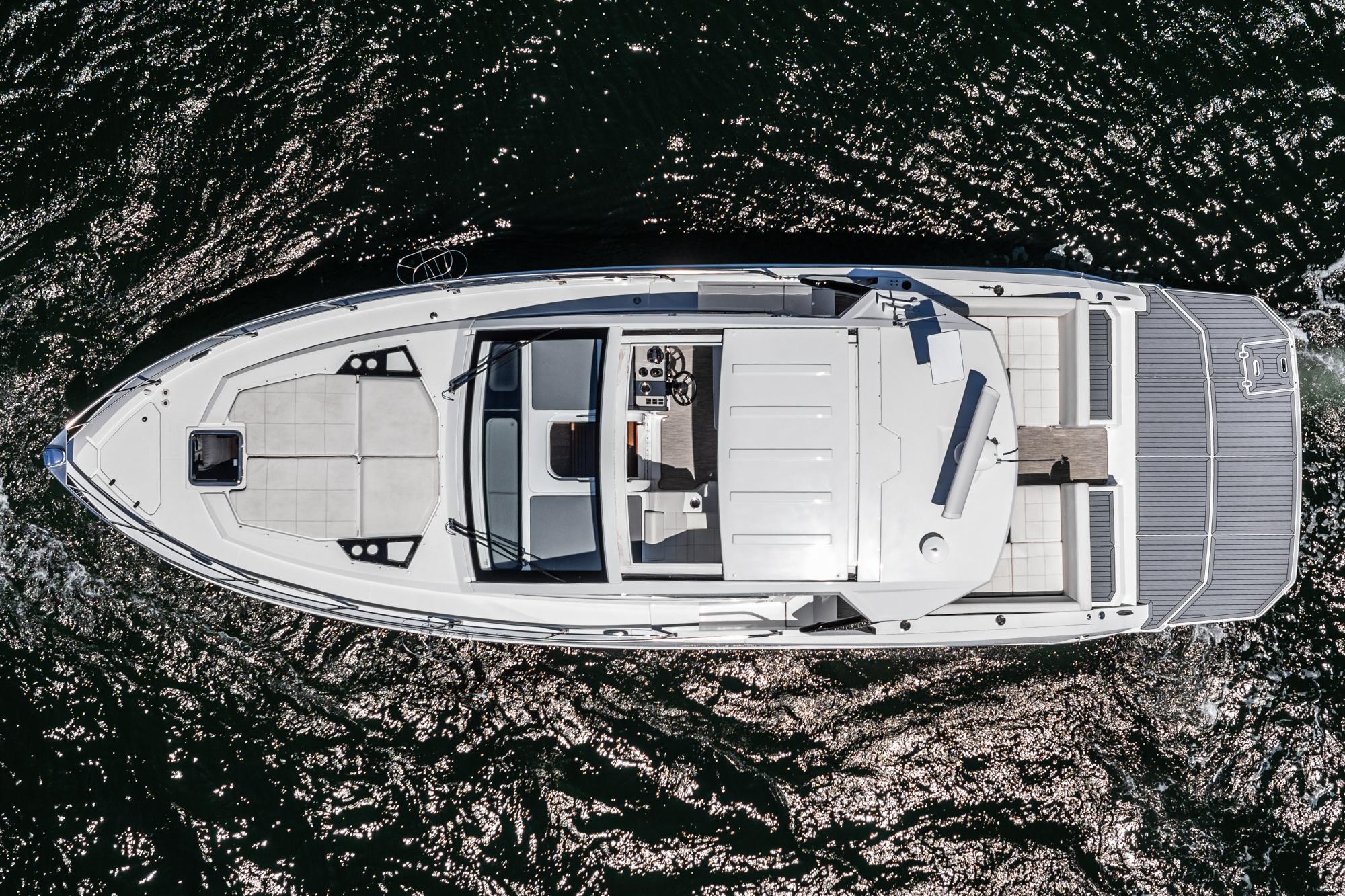 2021 Cruisers Yachts 39 Express Coupe #TBMB184A inventory image at Sun Country Marine Group, Newport Beach 2021 Cruisers Yachts 39 Express Coupe #TBMB184A inventory image at Sun Country Marine Group, Newport Beach