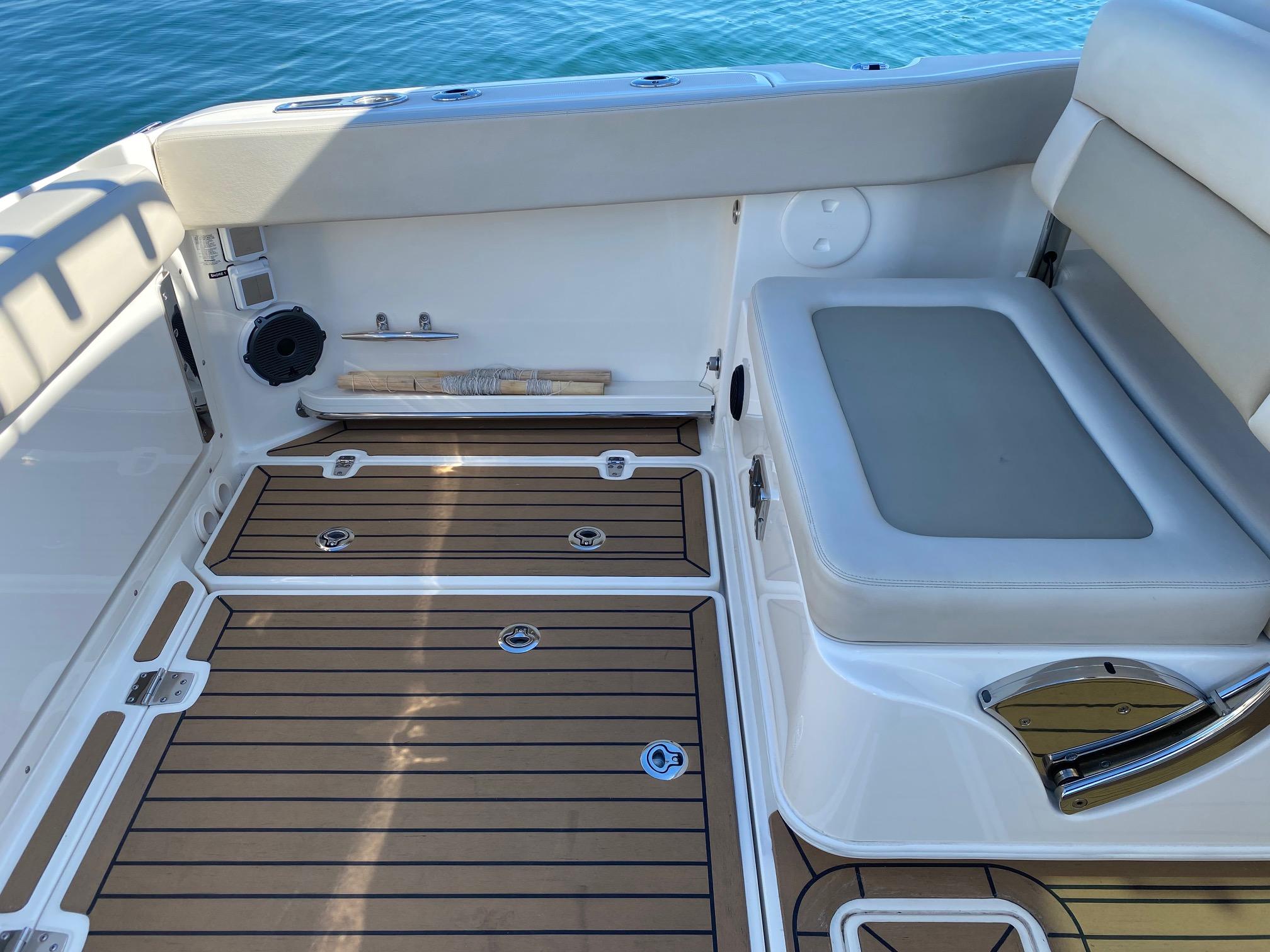 2019 Boston Whaler 320 Vantage #TBJM2108B inventory image at Sun Country Marine Group, Newport Beach