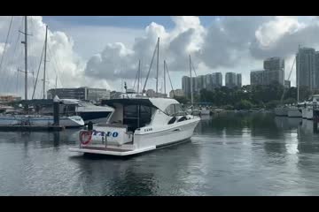 Riviera 3600 Sport Yacht video