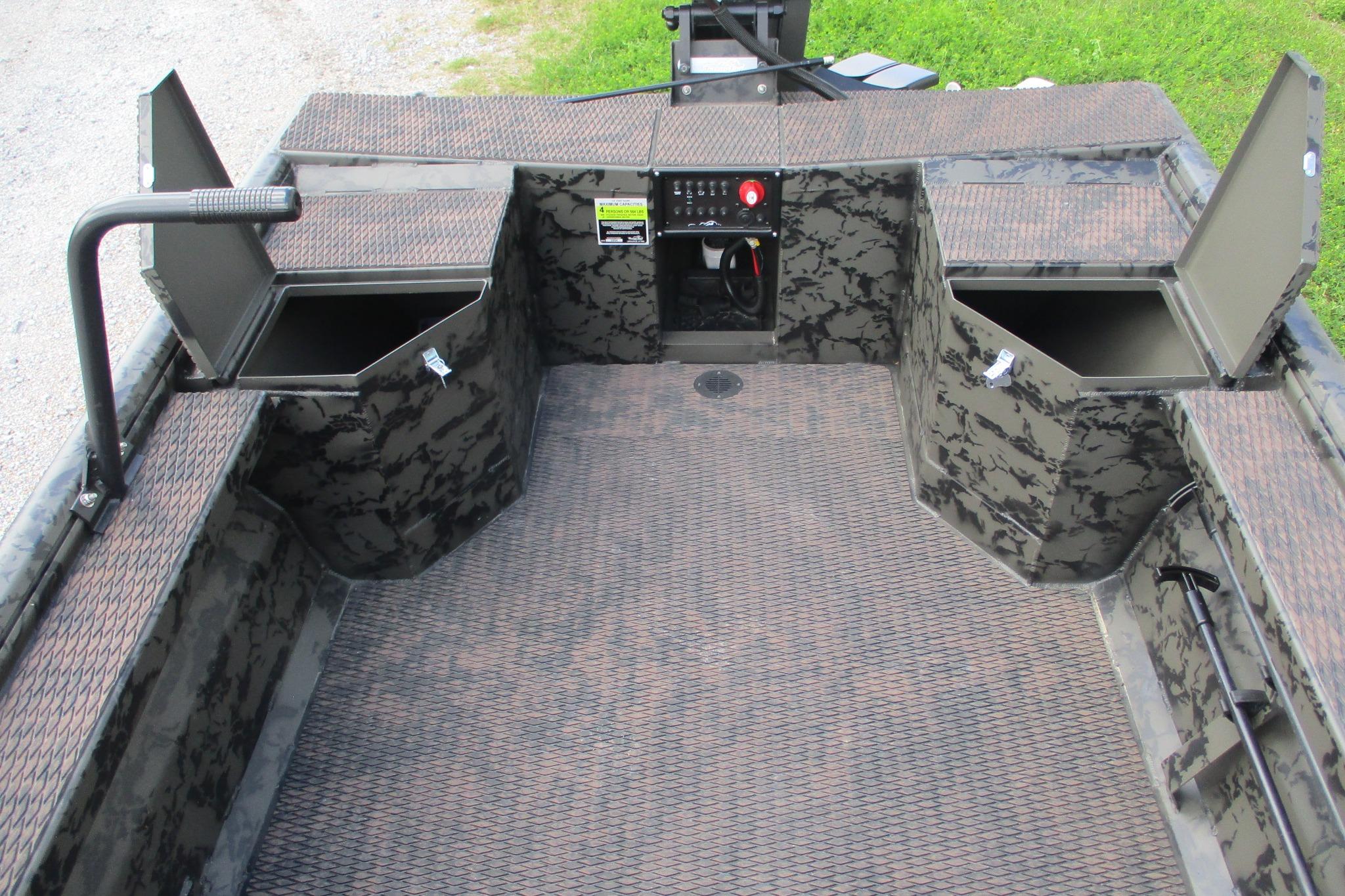 2026 Gator Tail 1754 Extreme-10